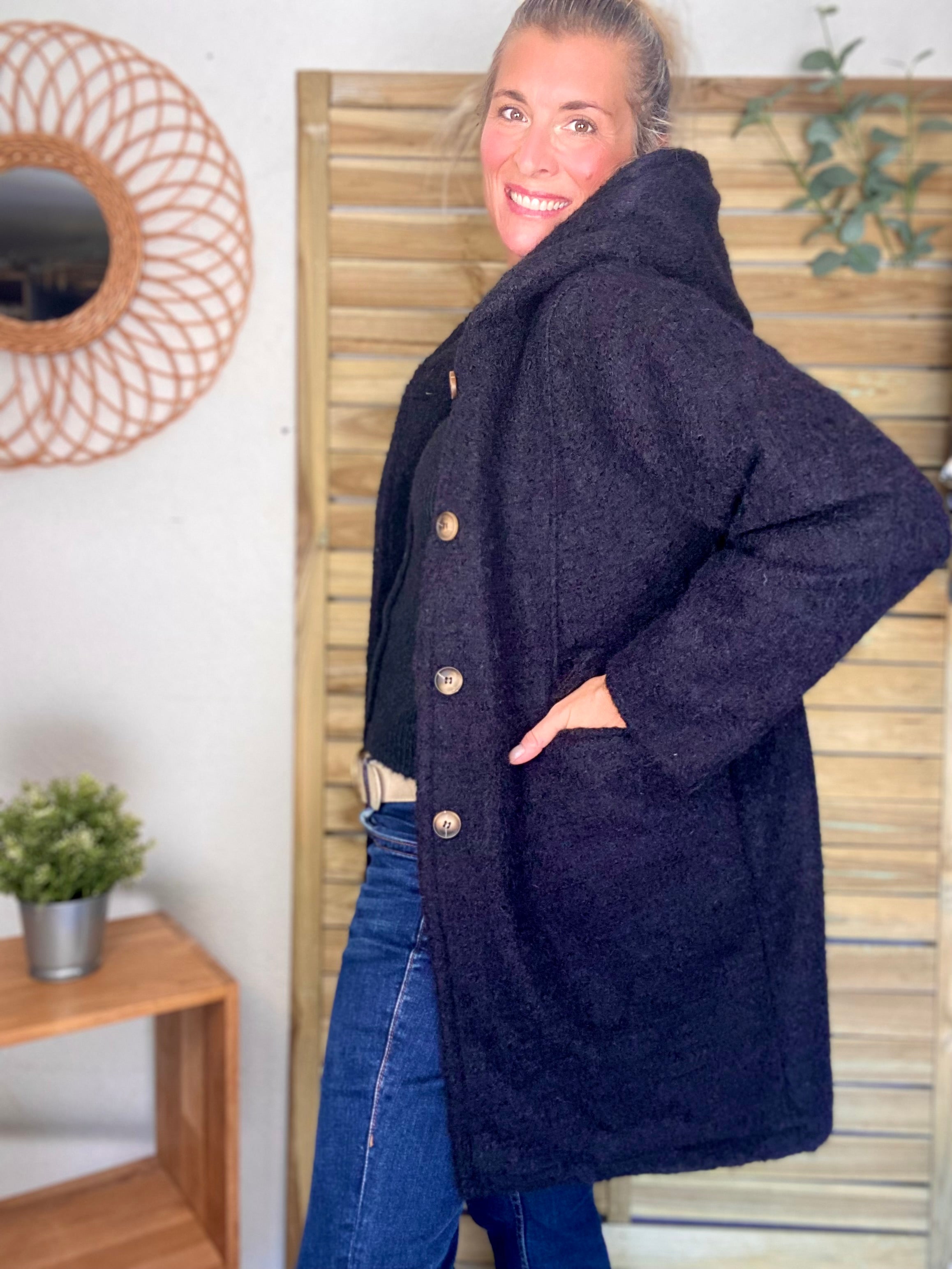 Manteau en laine EUGÉNIE avec détails Léo 🐆 - Noir