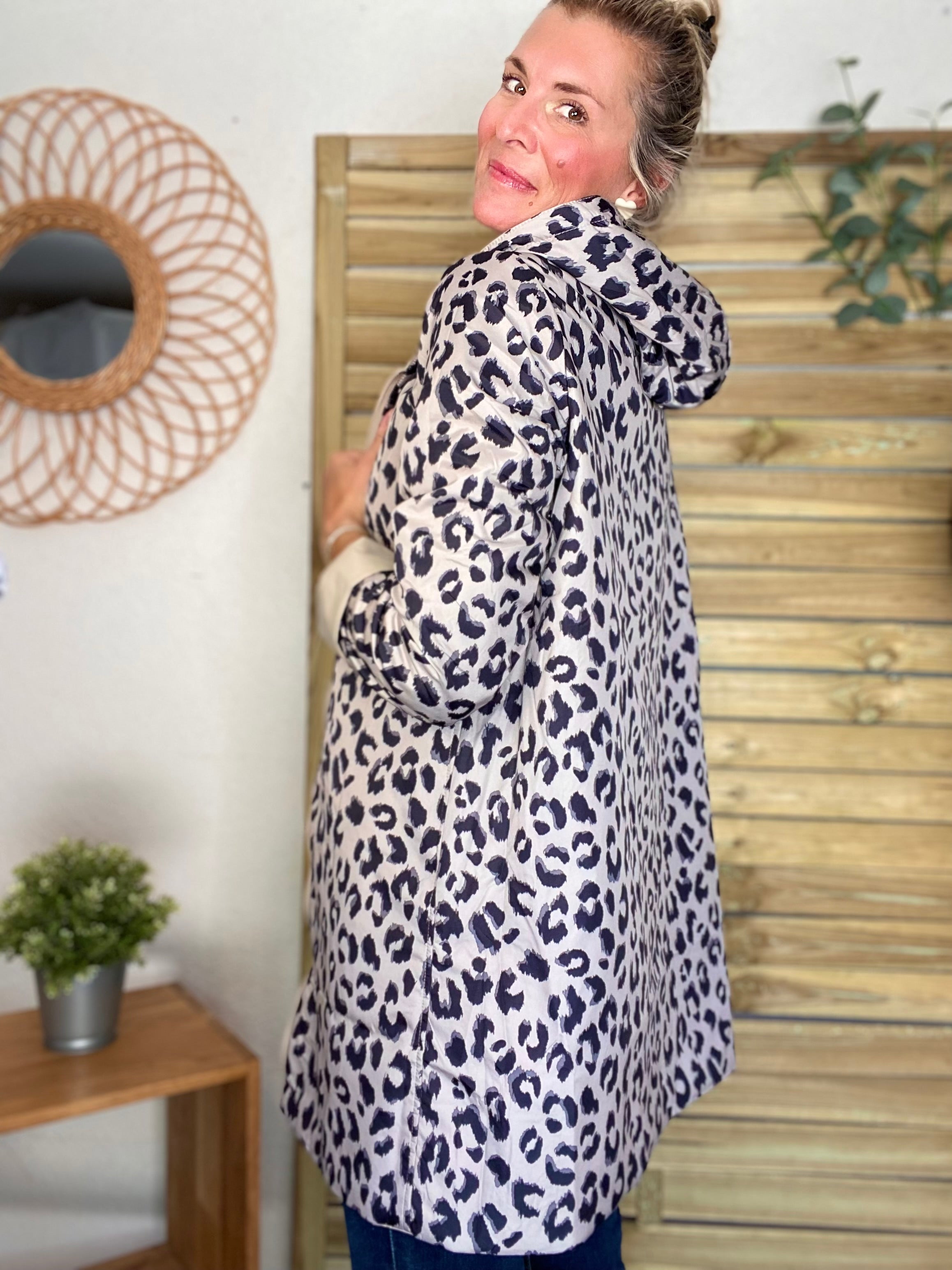 Imperméable réversible rembourré LOUISON LONG - Beige / Léo - LAURA JO