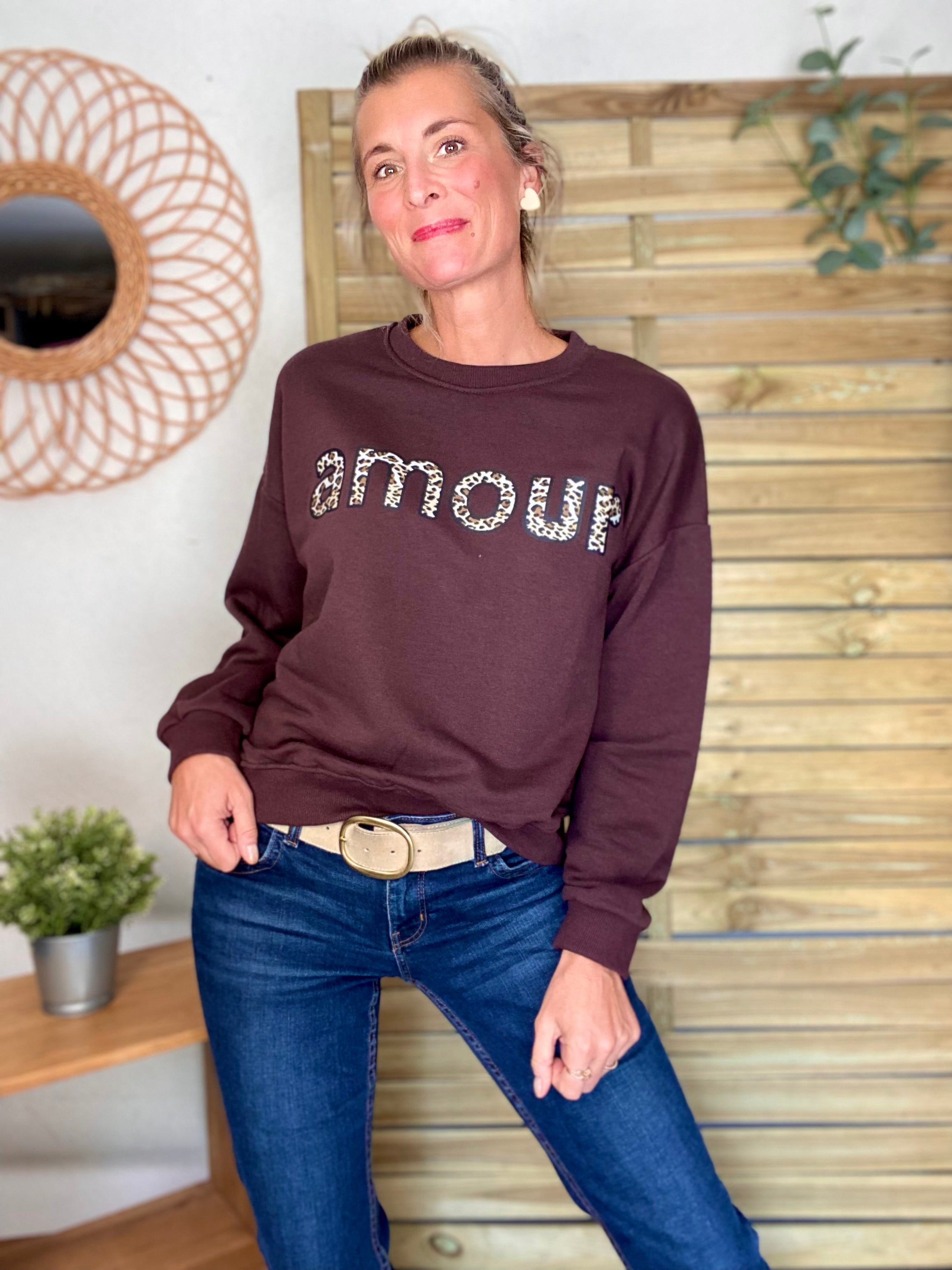 Sweat amour LĂ©o đ COLINE - Chocolat