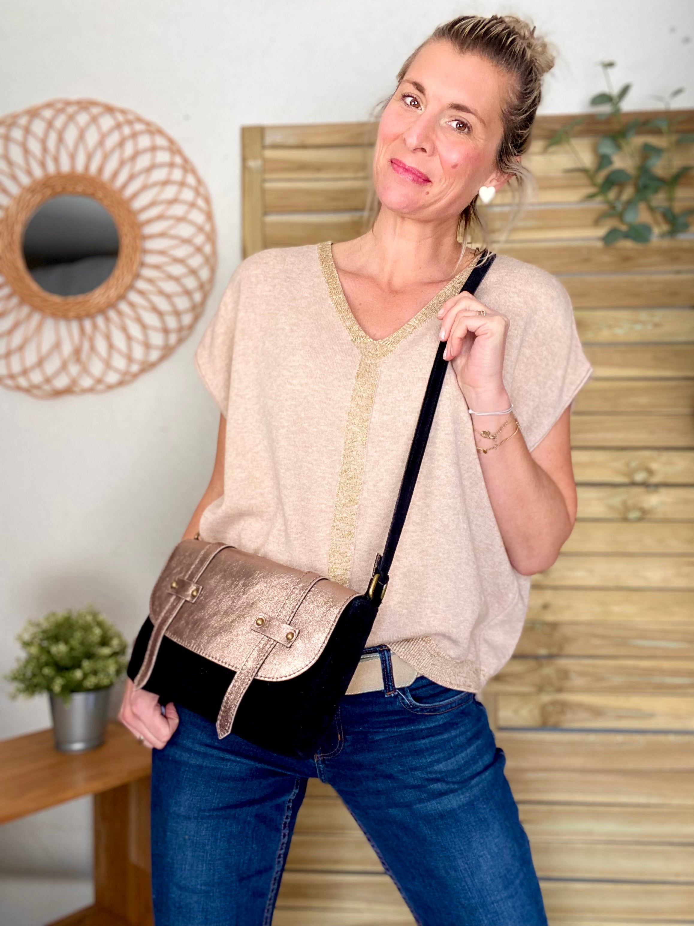 Sac bandoulière en cuir daim et irisé ESMÉE - Noir Bronze