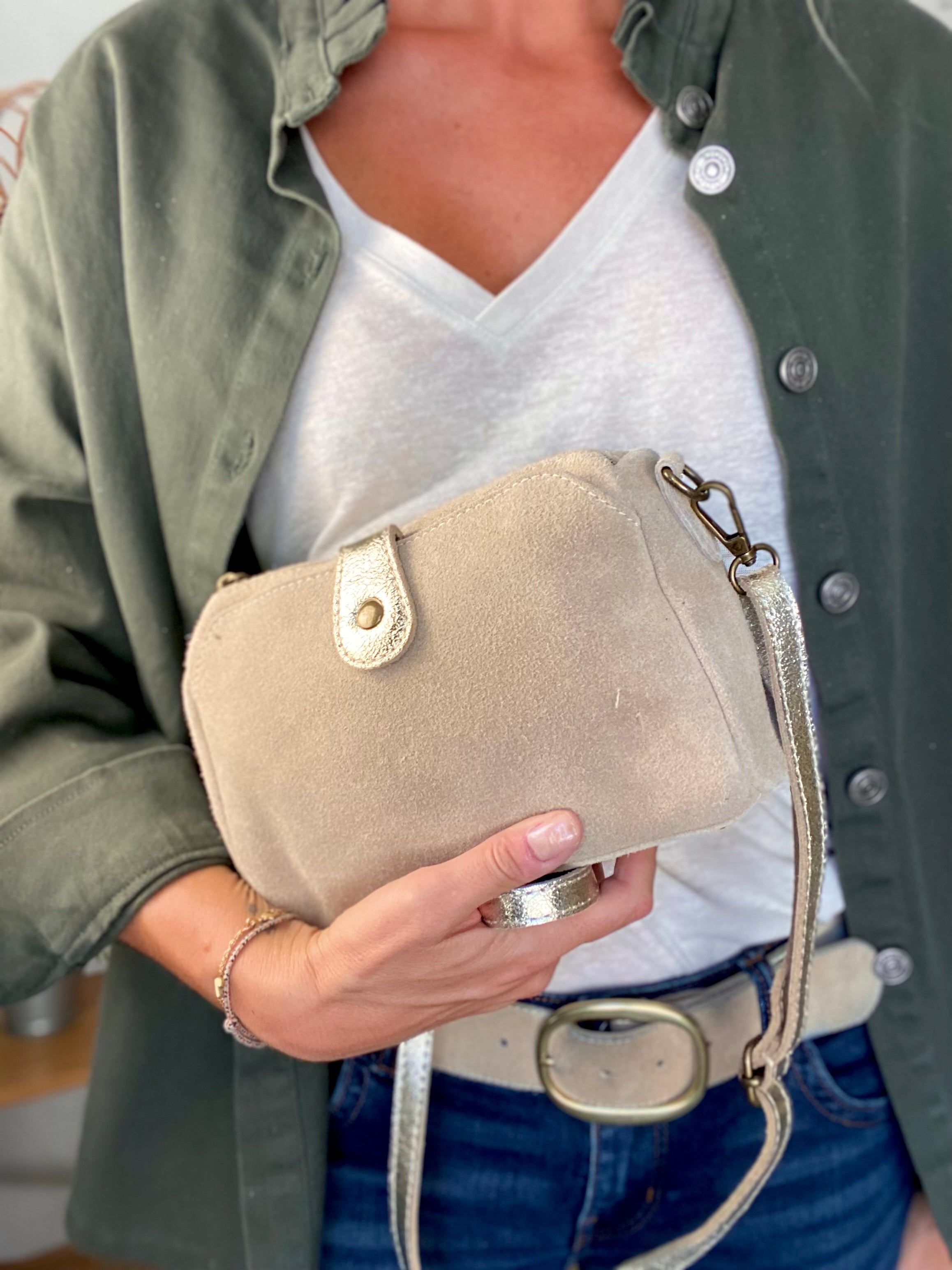 Sac bandoulière en cuir EZRA - Beige/Doré