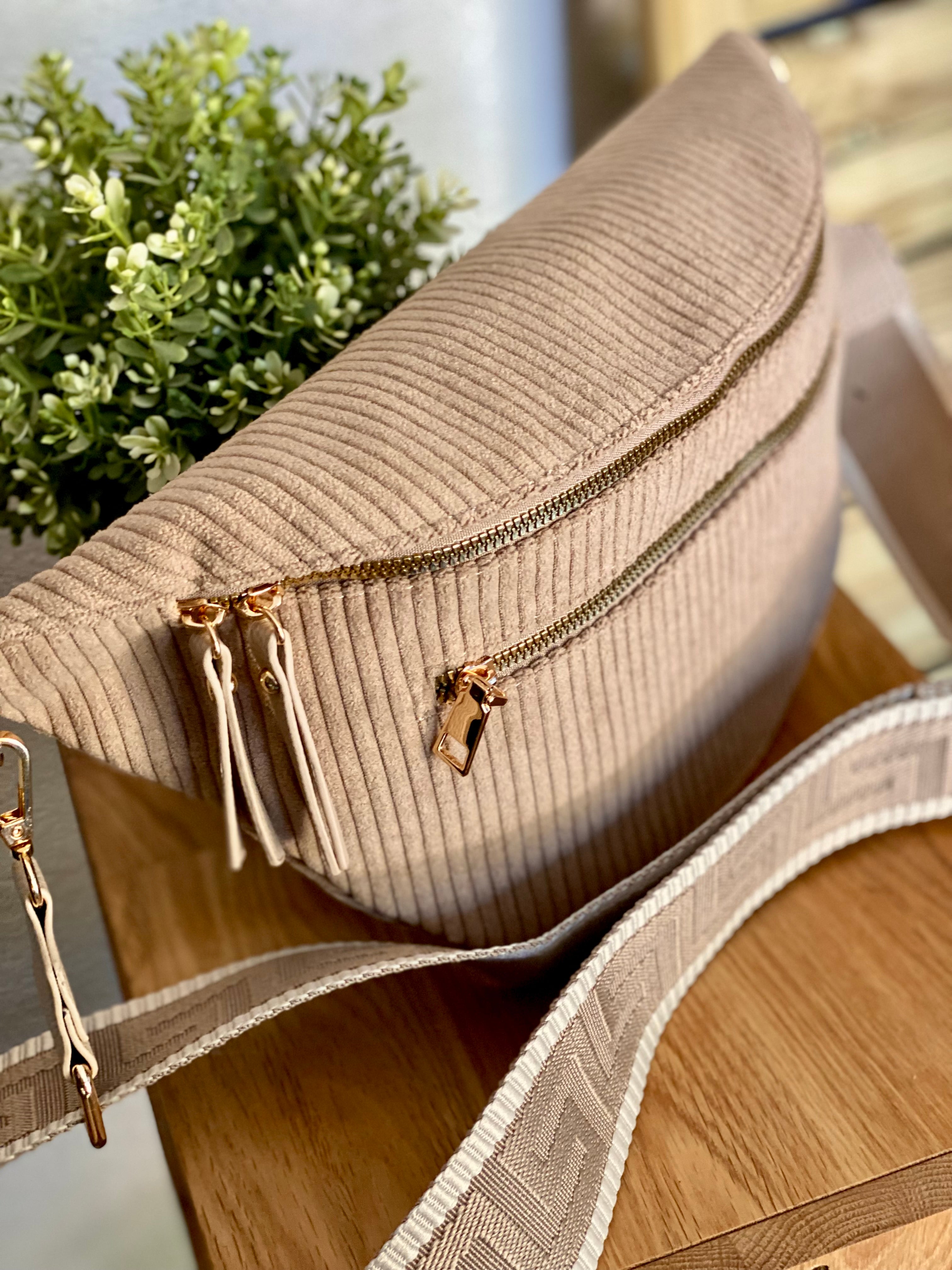 Sac banane XL en velours côtelé 2 zips et sangle fantaisie - WENDY - Taupe