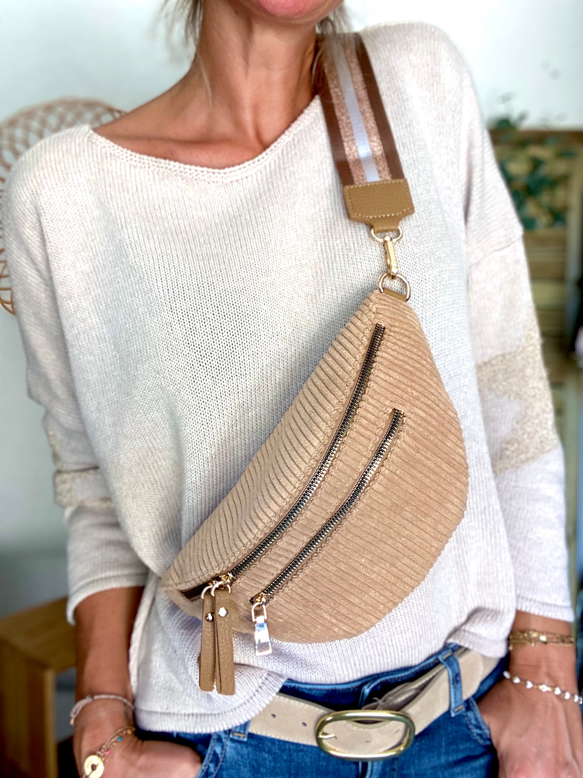 Sac banane en velours côtelé 2 zips et sangle fantaisie - CHARLY - Camel clair (côtelé large)