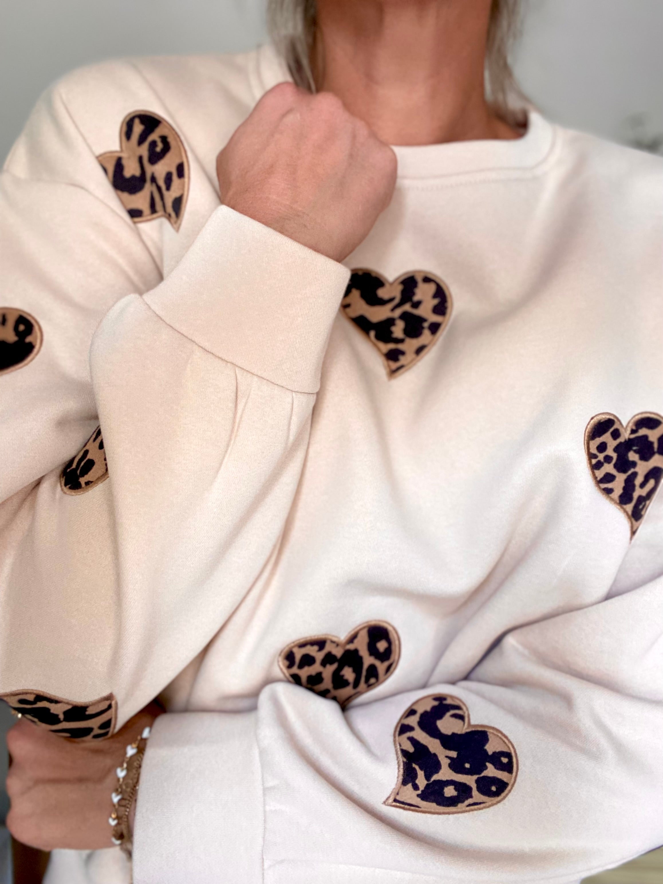 Sweat oversize Coeurs Léo VALENTIN
