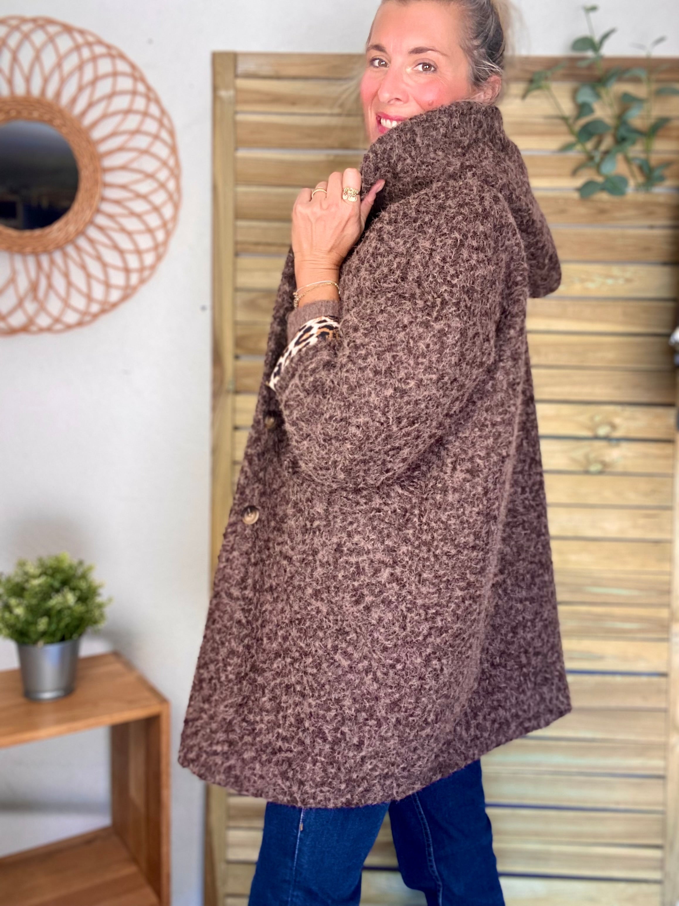 Manteau en laine EUGÉNIE avec détails Léo 🐆 - Chocolat