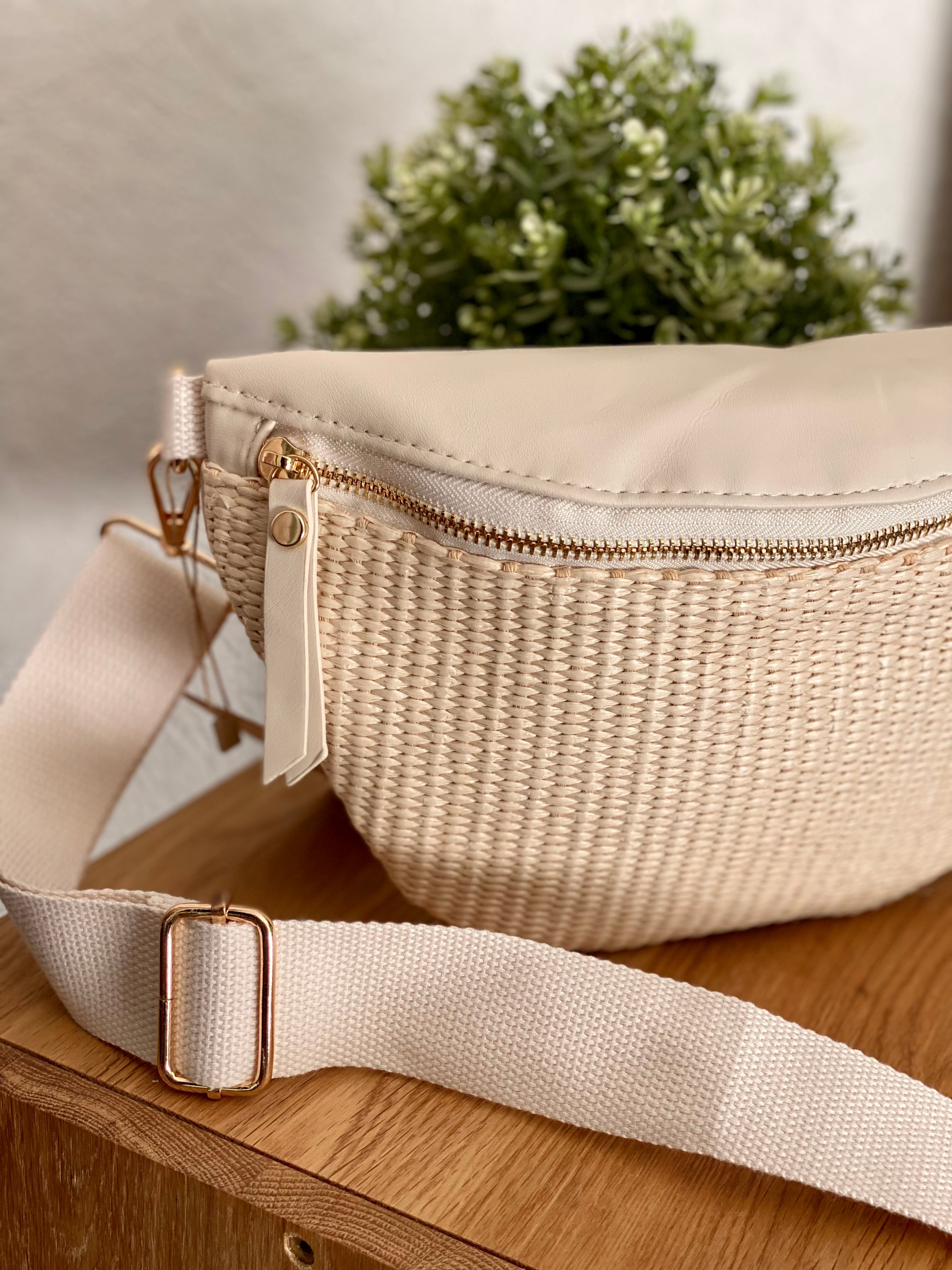 Sac banane bi-matière effet paille - DOLLY Atelier Paname - Beige clair / écru (format L) - FIN DE SÉRIE