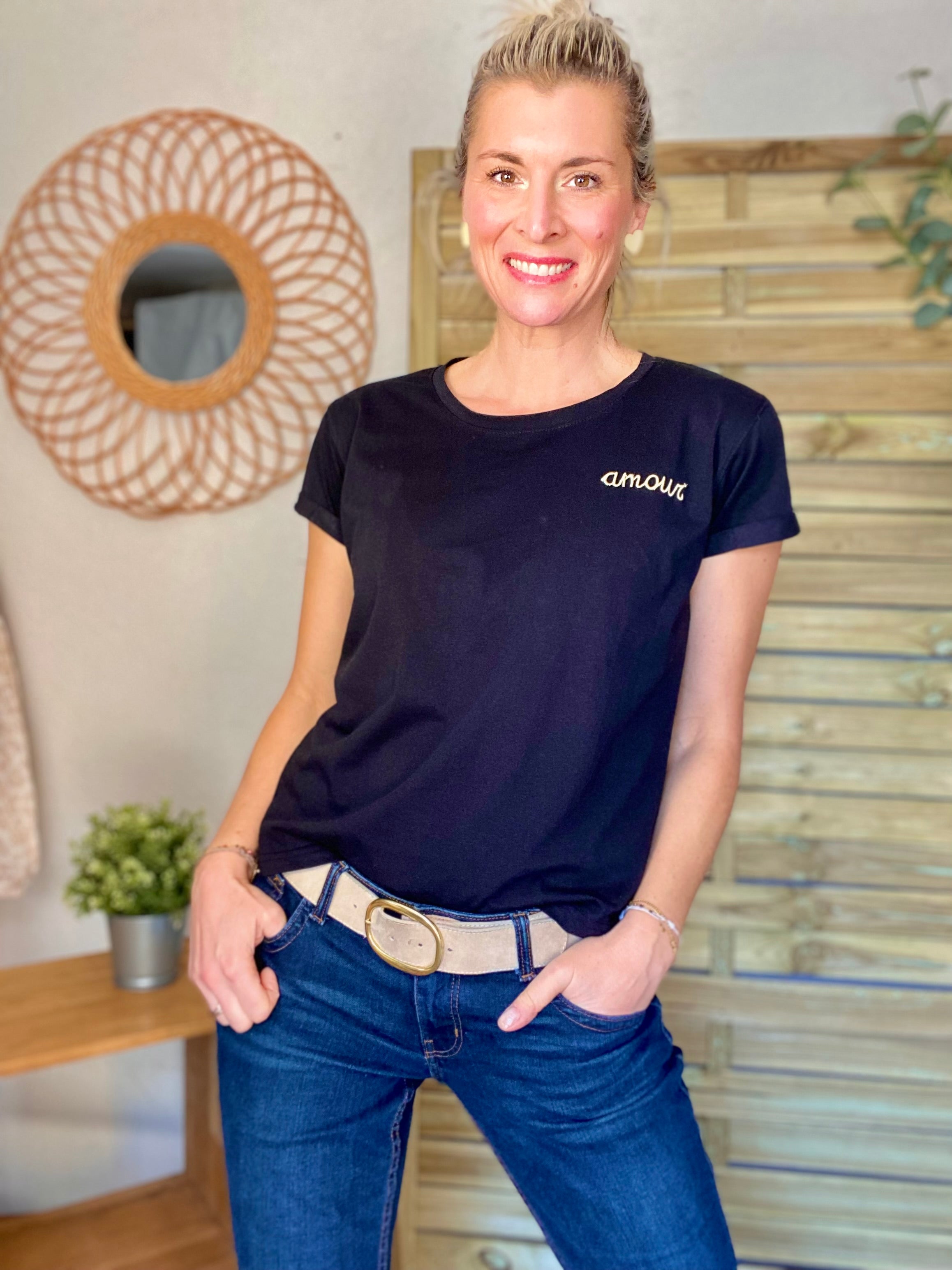 Tee shirt Noir amour brodé doré - MARIA