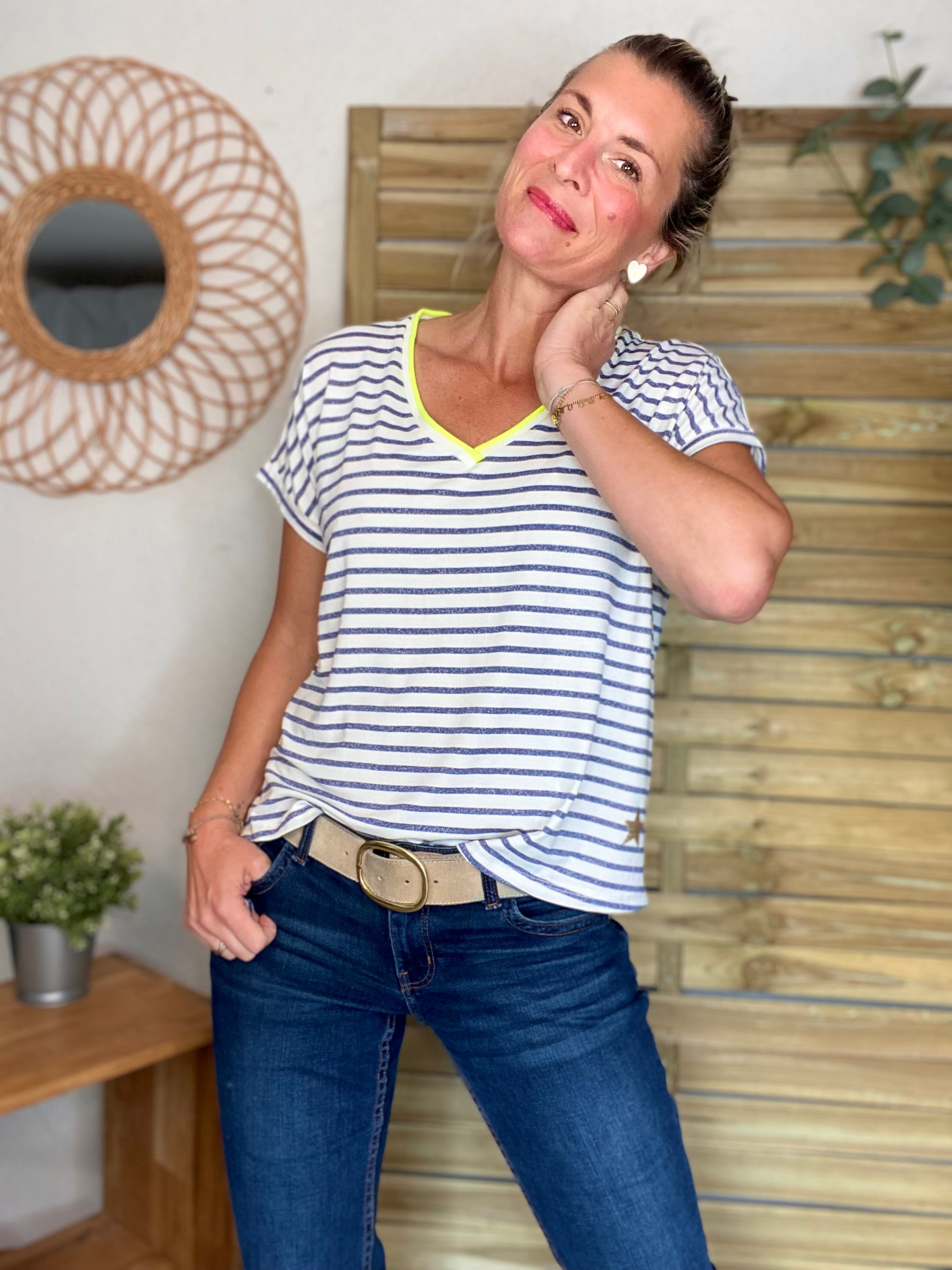 Top rayé col V avec étoile ⭐️ NAOMI - Bleu Jean