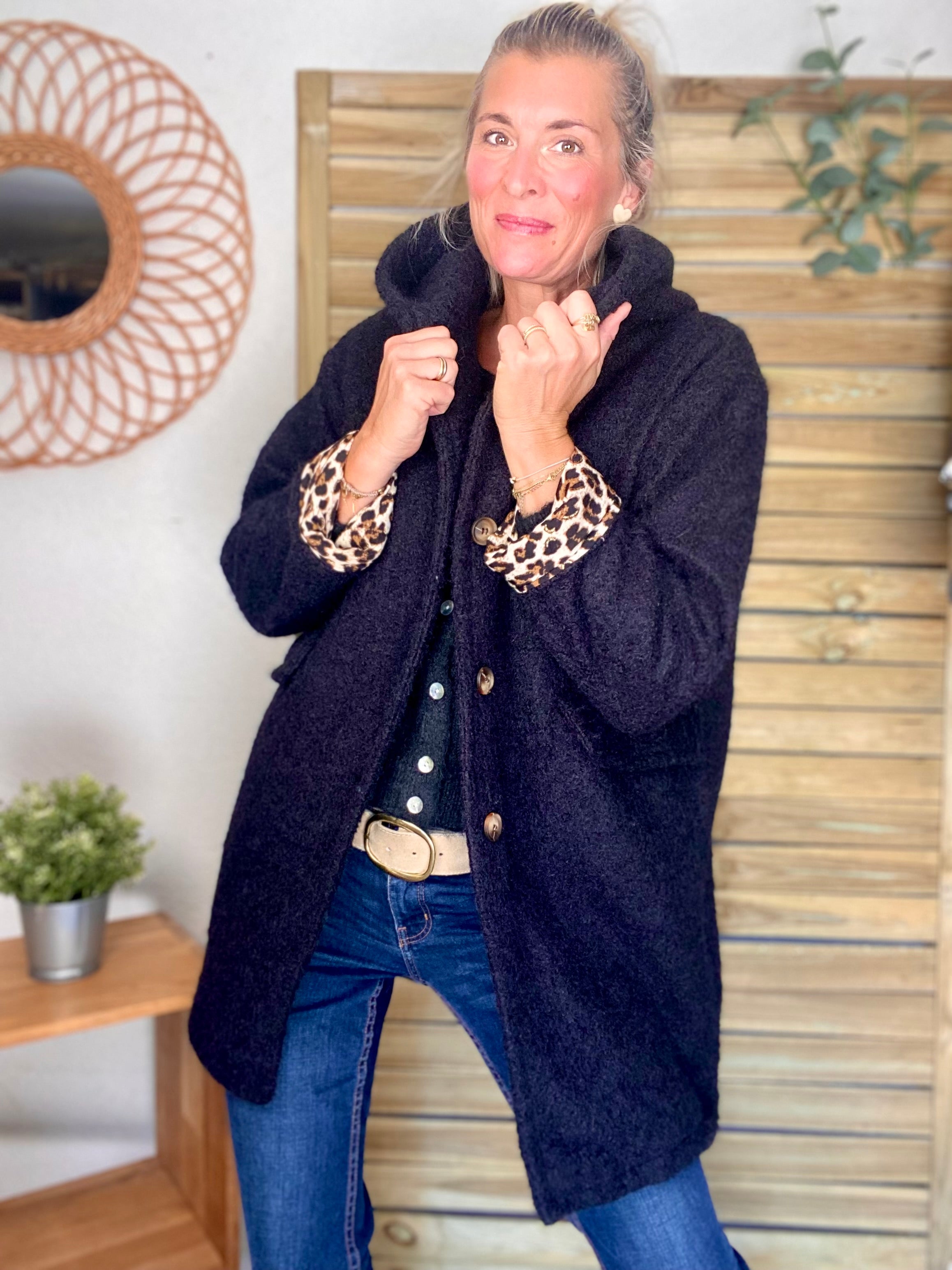 Manteau en laine EUGÉNIE avec détails Léo 🐆 - Noir