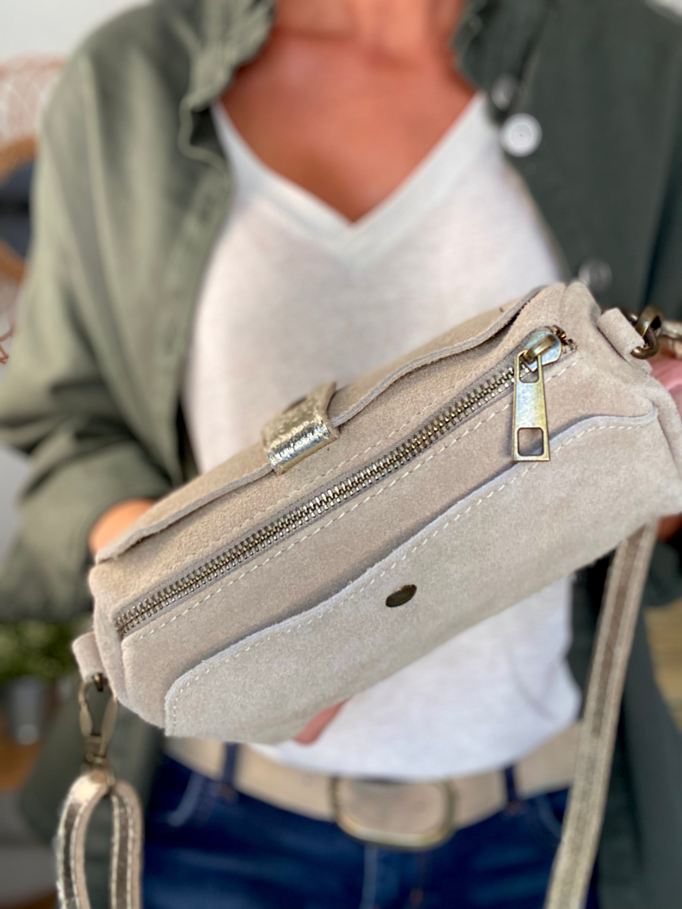 Sac bandoulière en cuir EZRA - Beige/Doré