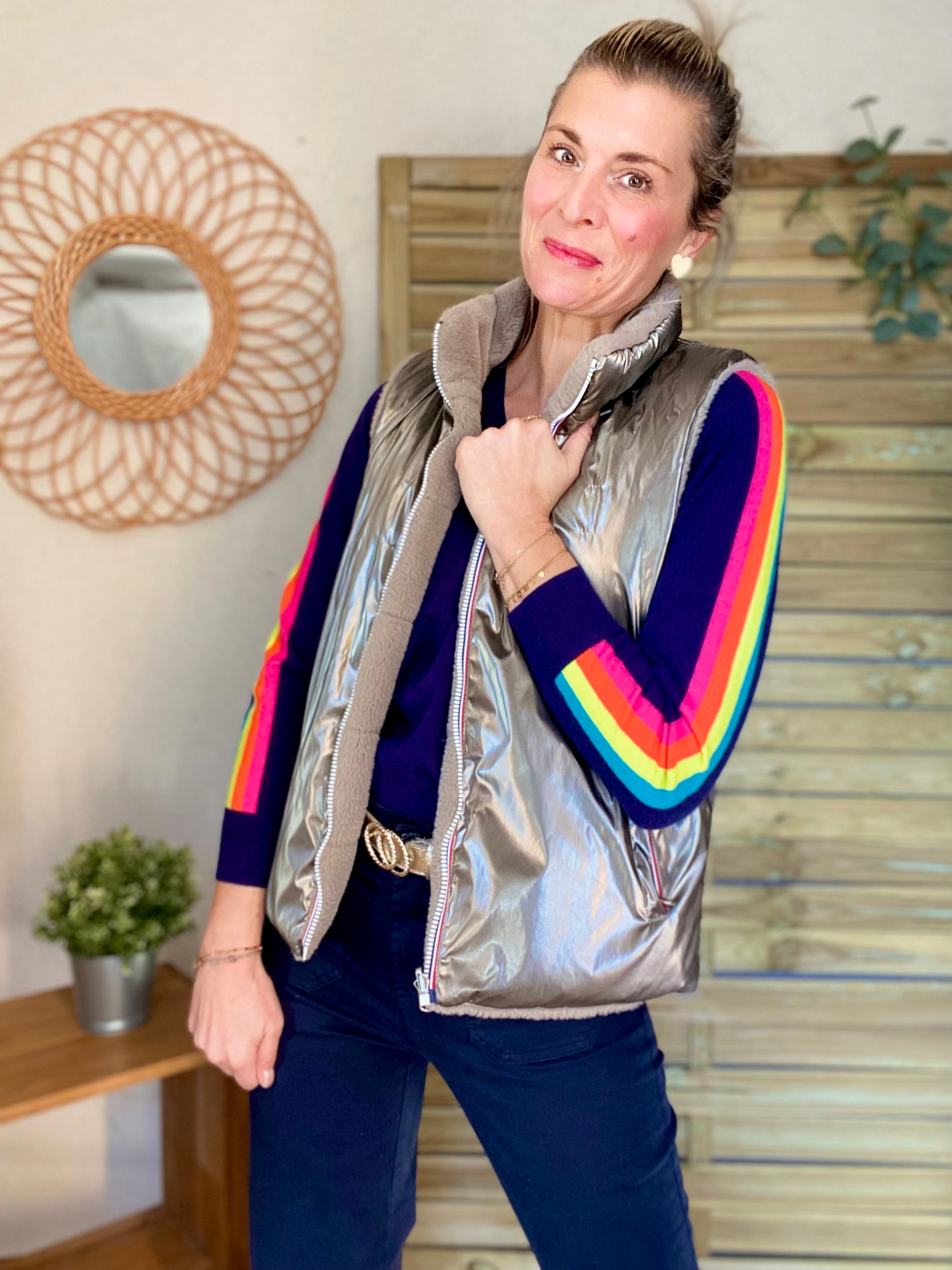 Pull fin avec bandes colorées, col V - RAINBOW 🌈 Bleu marine