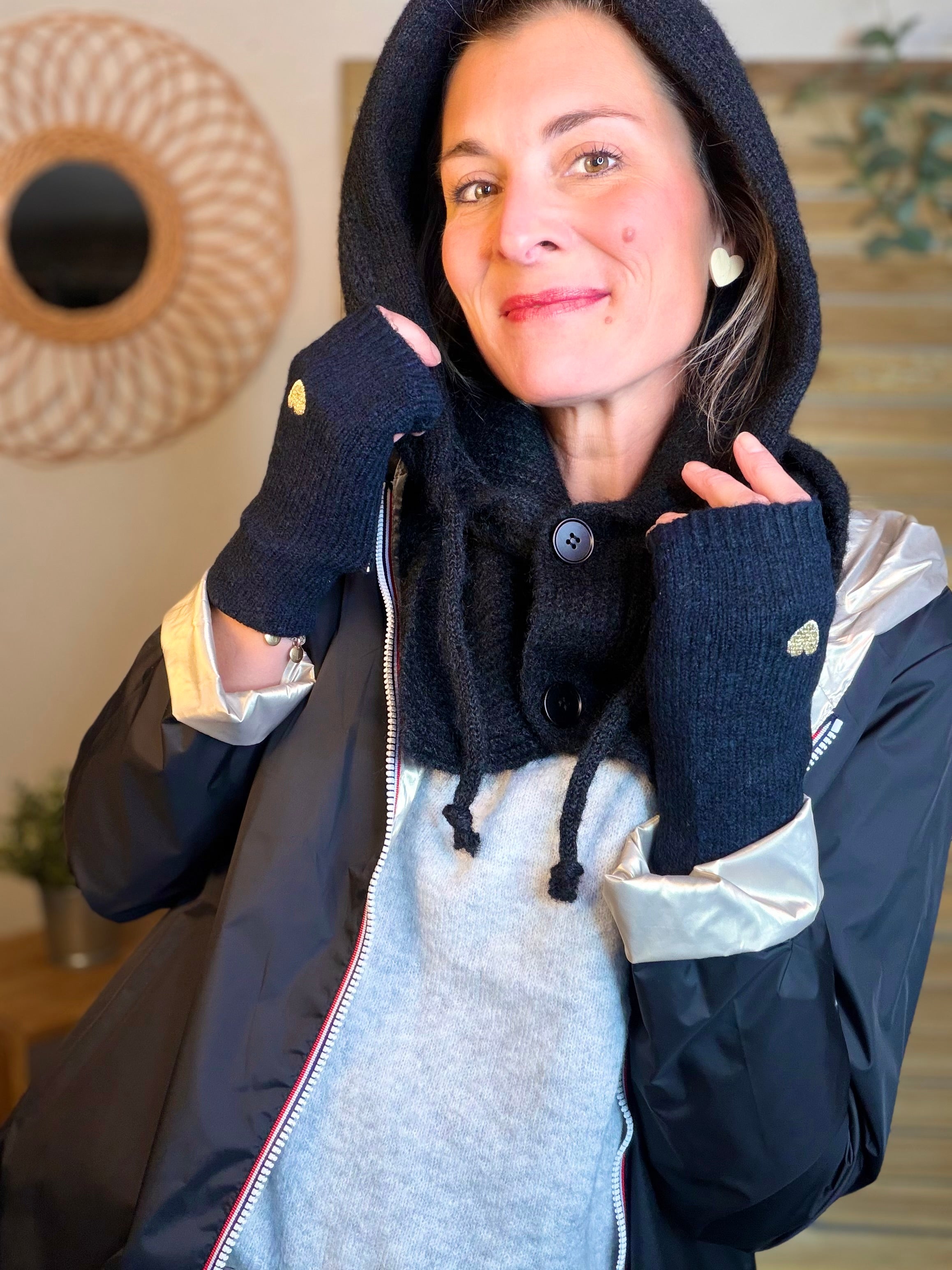 Col cagoule LORIE en maille avec bouton - Noir