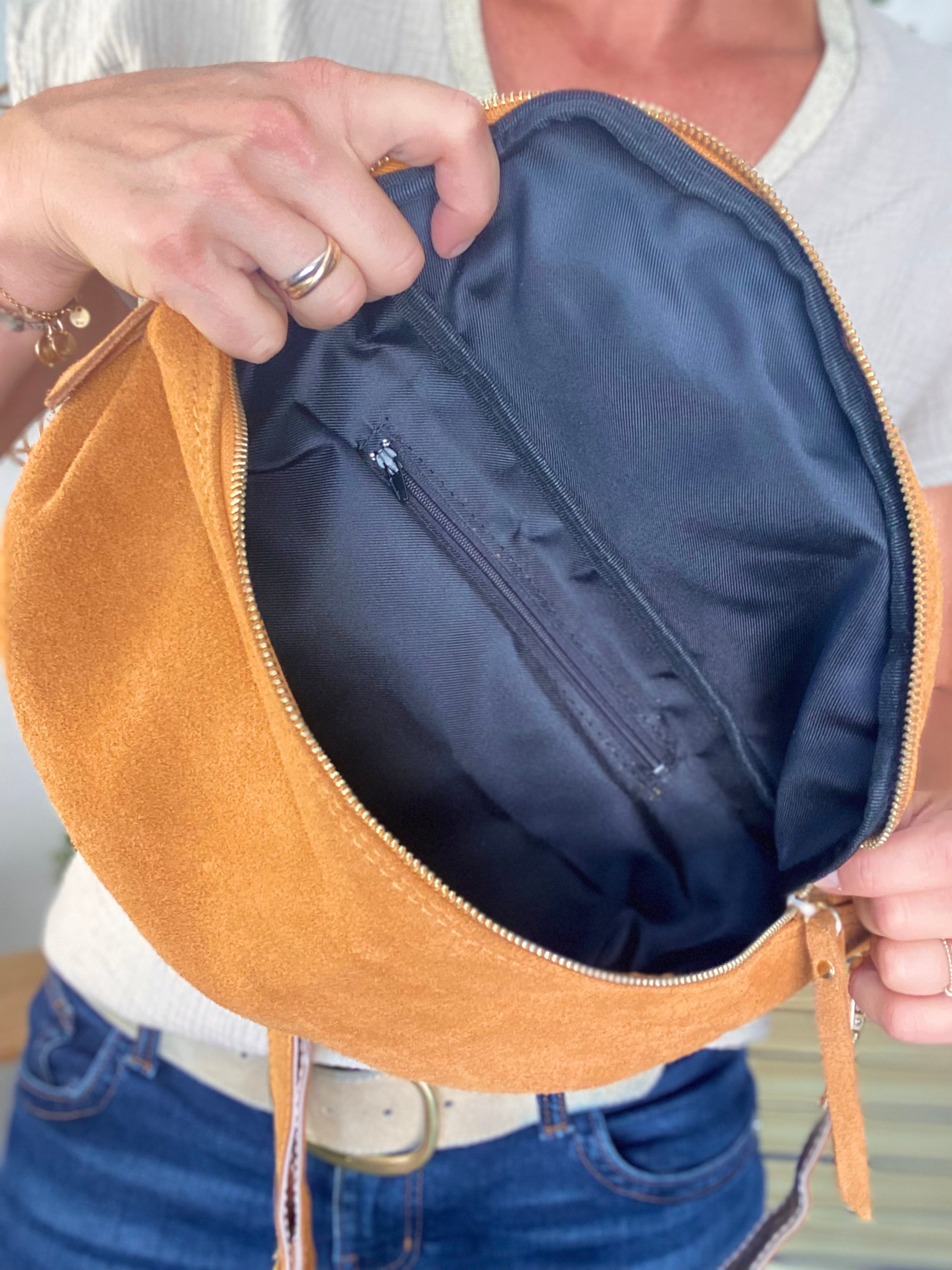 Sac banane XL en croite de cuir - JANE - Camel
