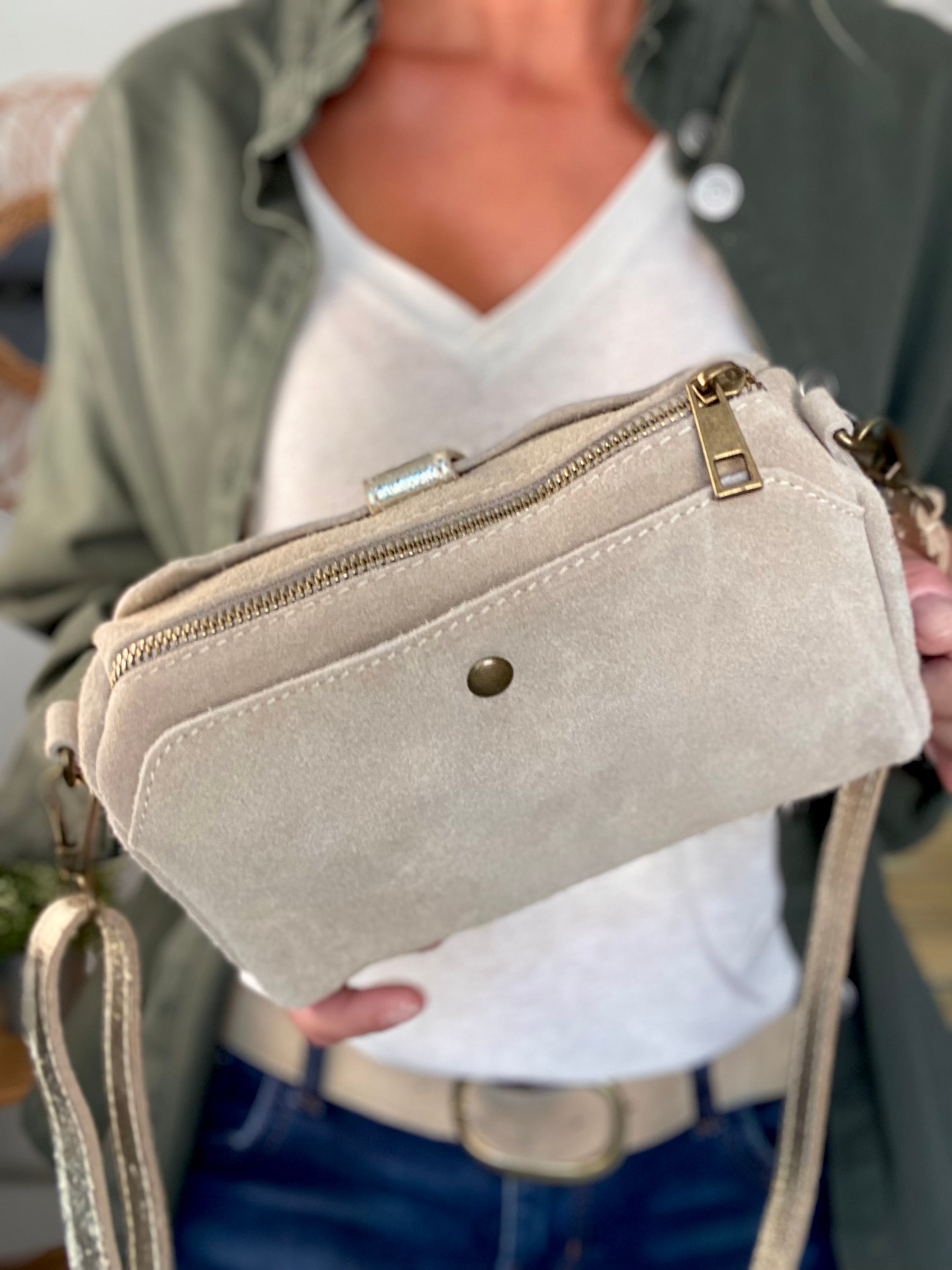 Sac bandoulière en cuir EZRA - Beige/Doré
