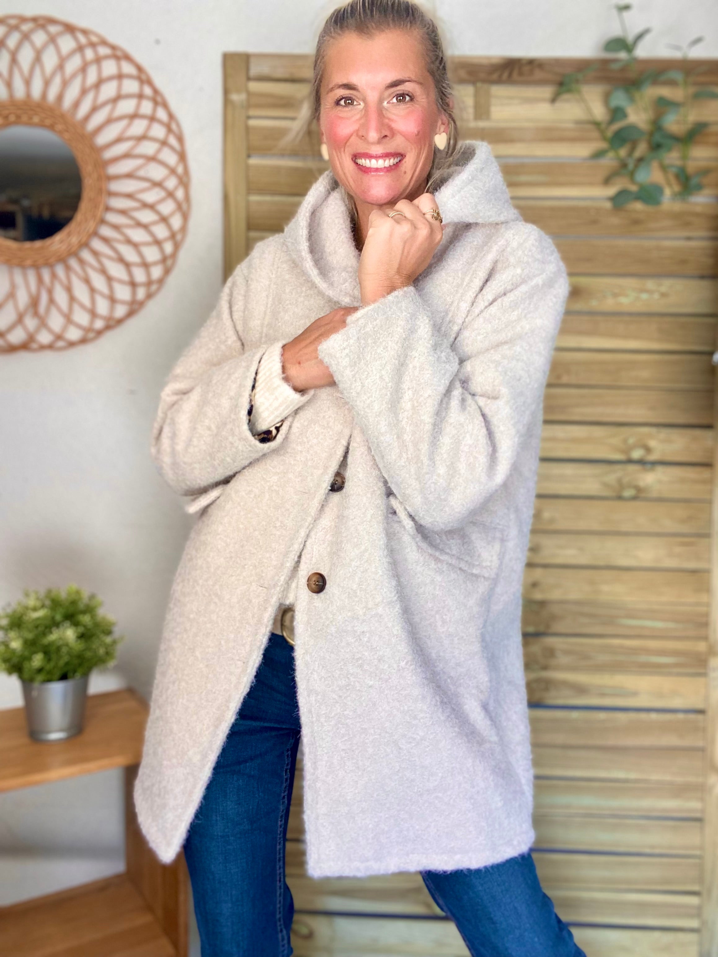 Manteau en laine EUGÉNIE avec détails Léo 🐆 - Crème