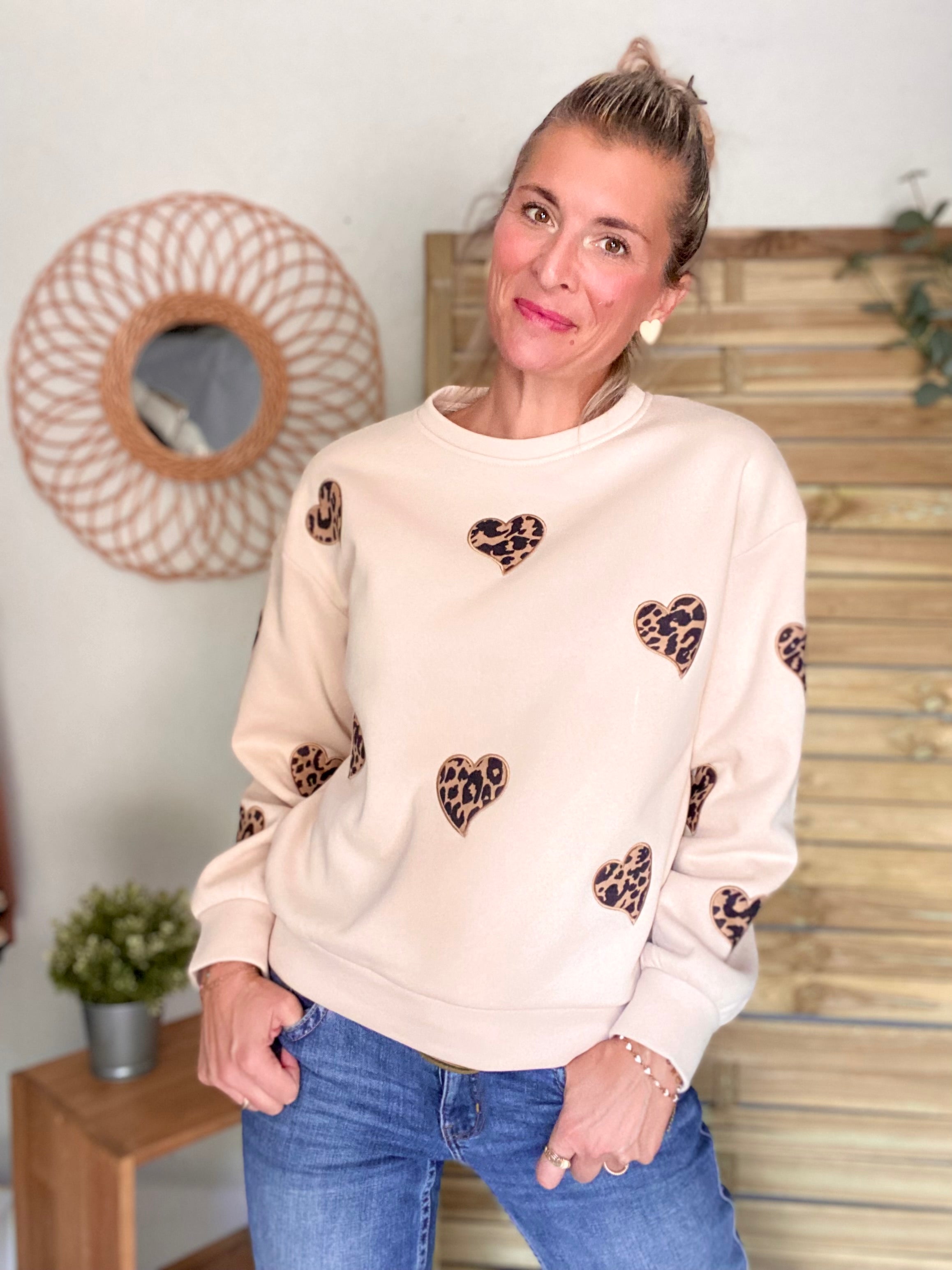 Sweat oversize Coeurs Léo VALENTIN