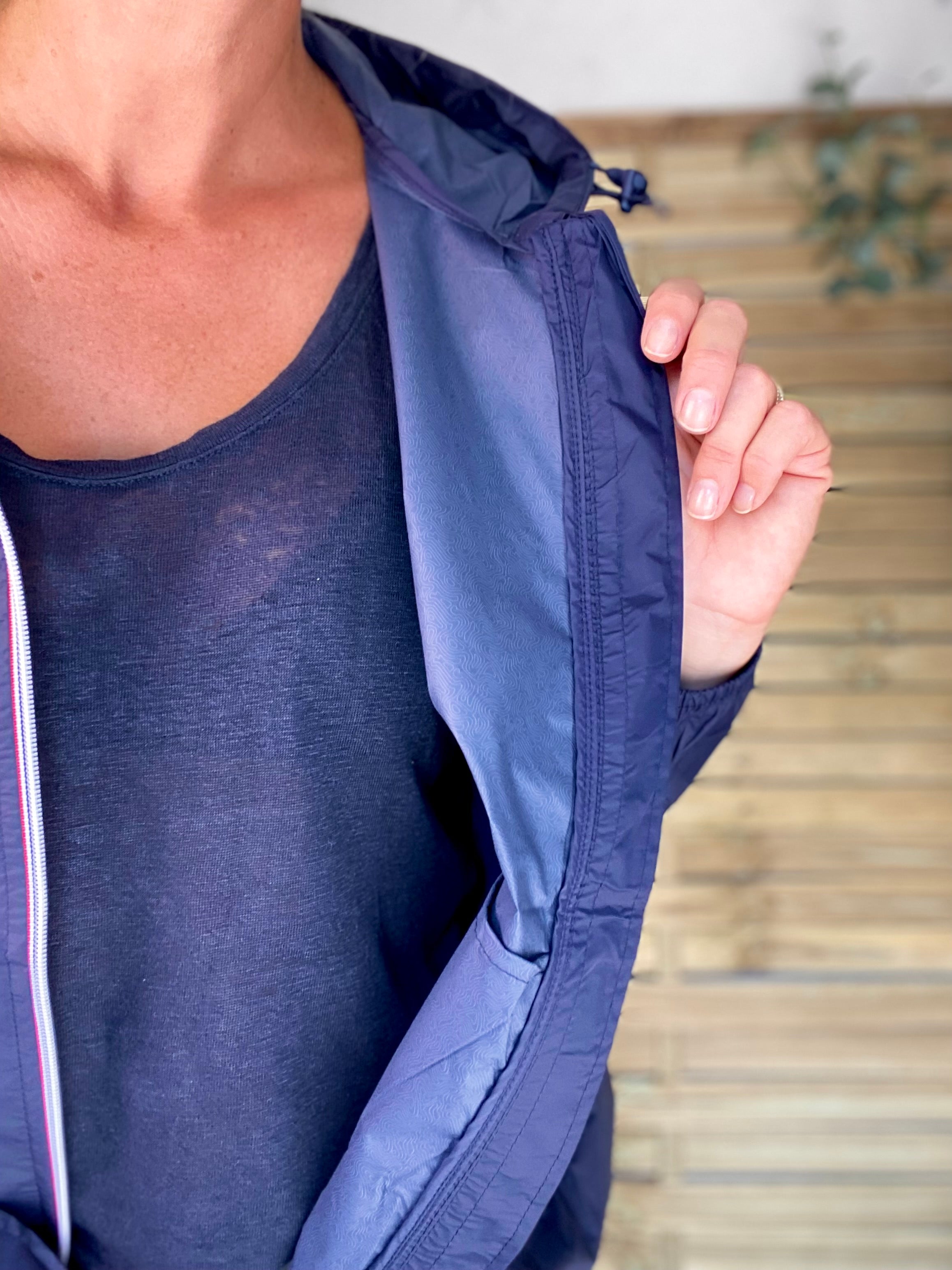 Coupe vent imperméable ANNA COURT Bleu marine - LAURA JO