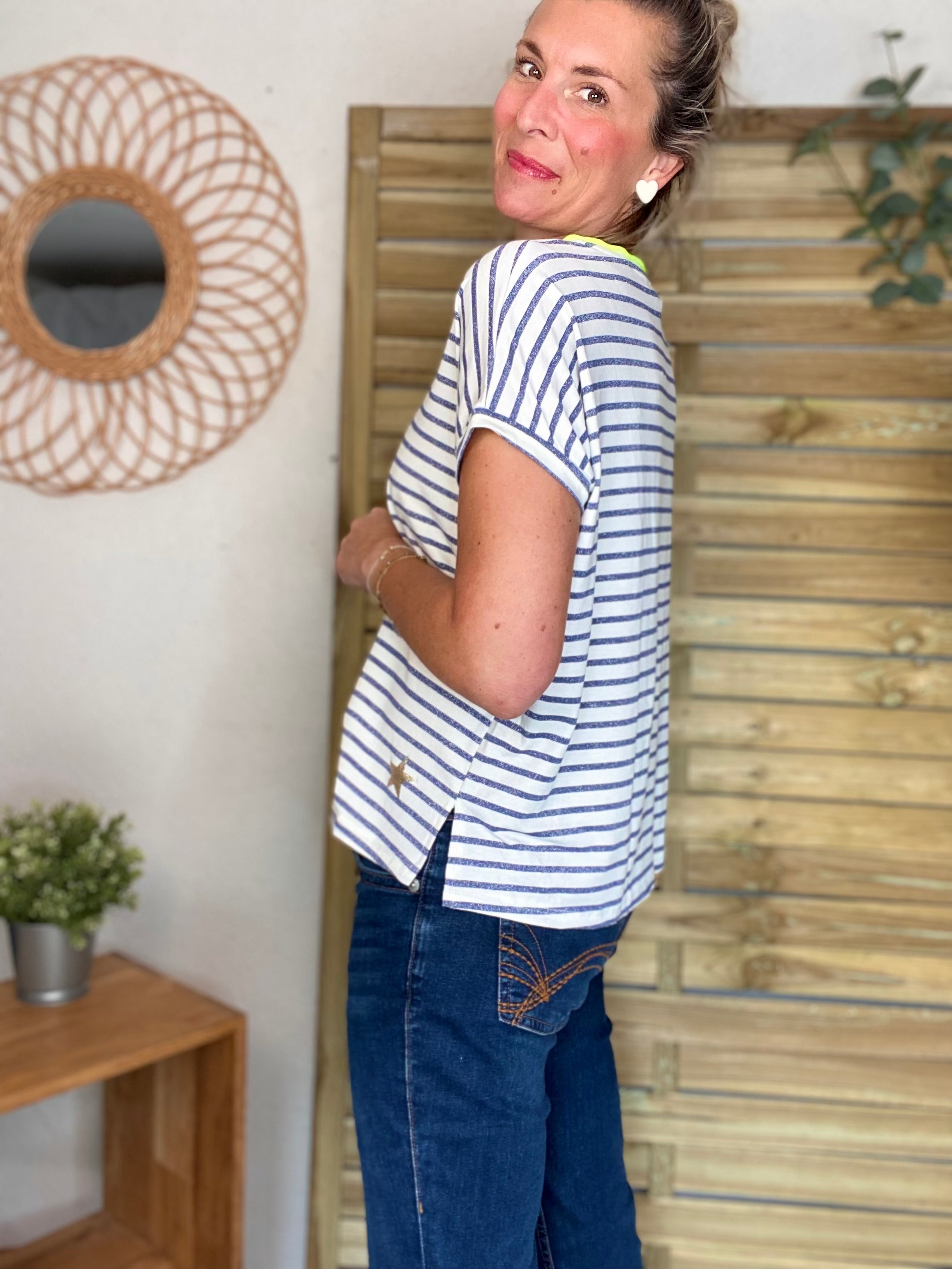 Top rayé col V avec étoile ⭐️ NAOMI - Bleu Jean