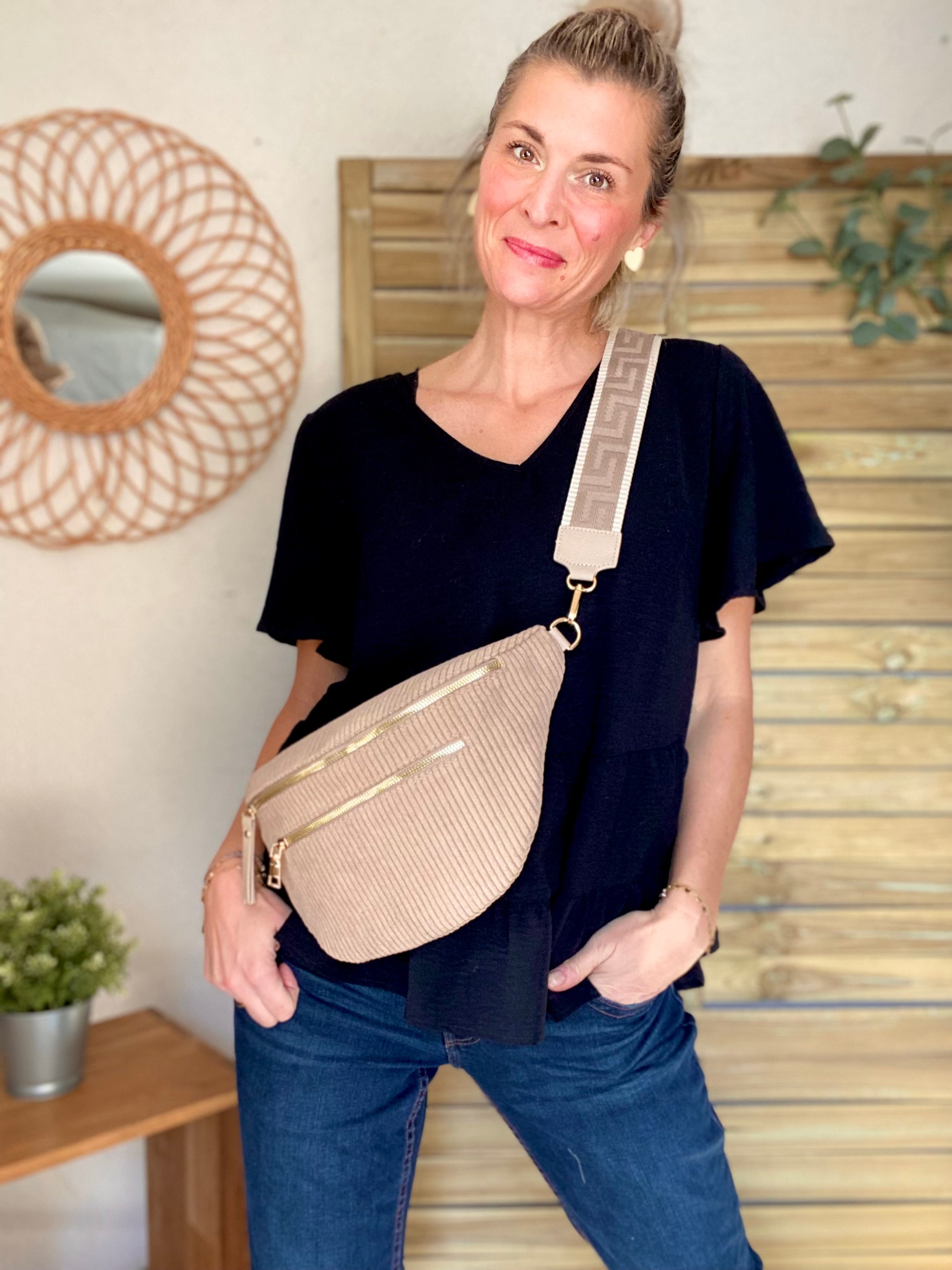 Sac banane XL en velours côtelé 2 zips et sangle fantaisie - WENDY - Taupe