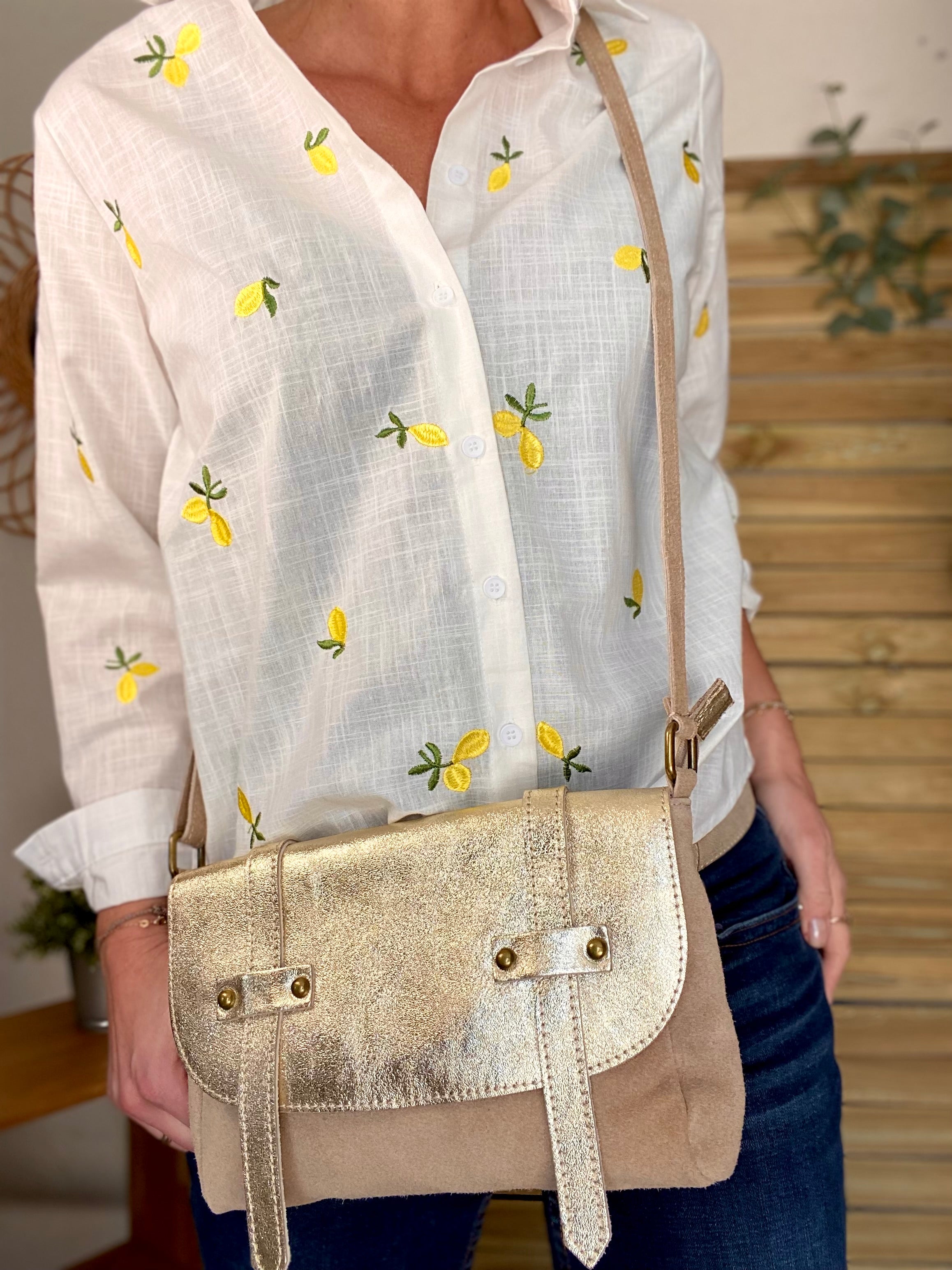 Sac bandoulière en cuir daim et irisé ESMÉE - Beige Doré