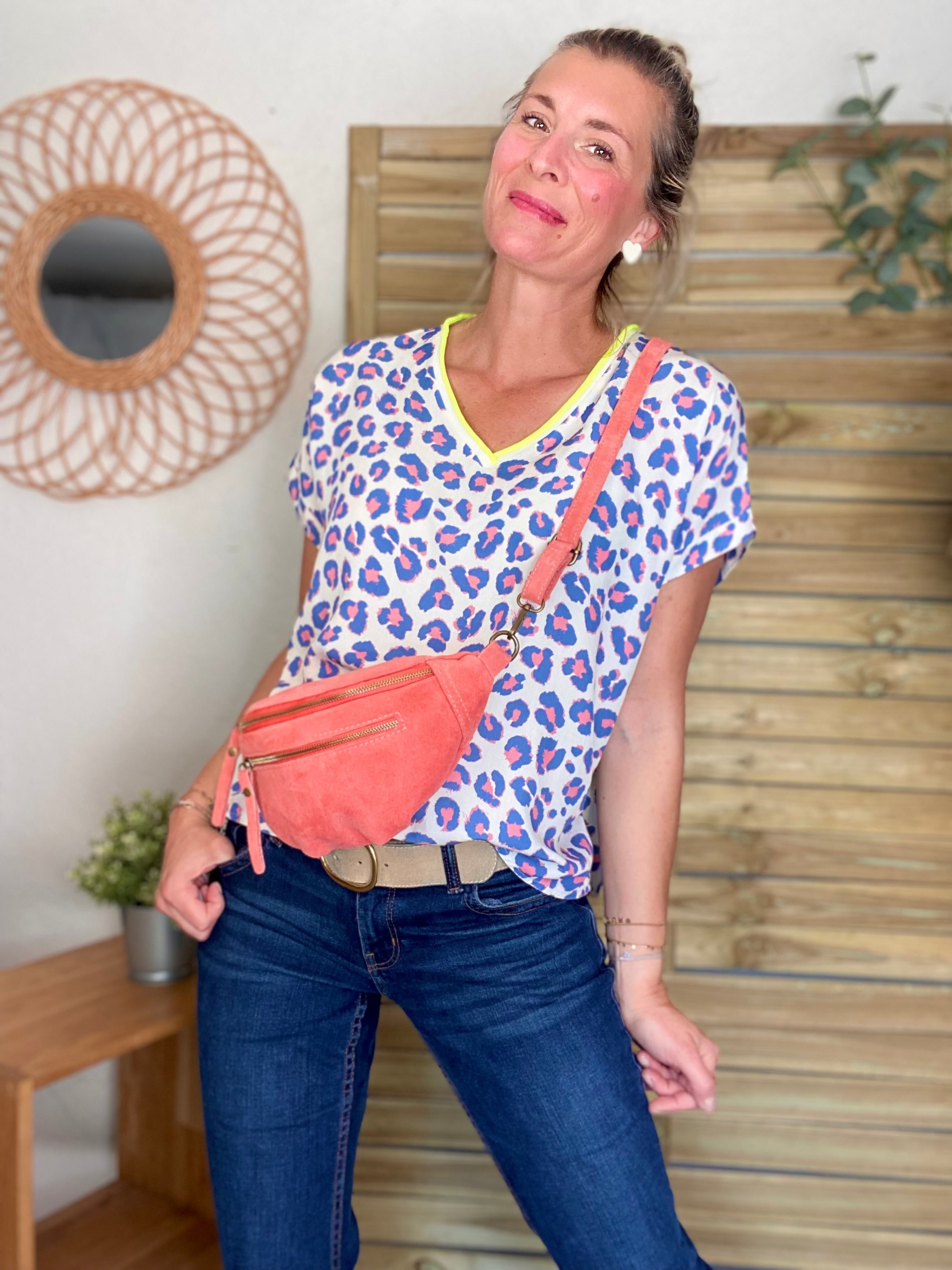 Top imprimé Léo col V avec lurex MISHA - Bleu jean