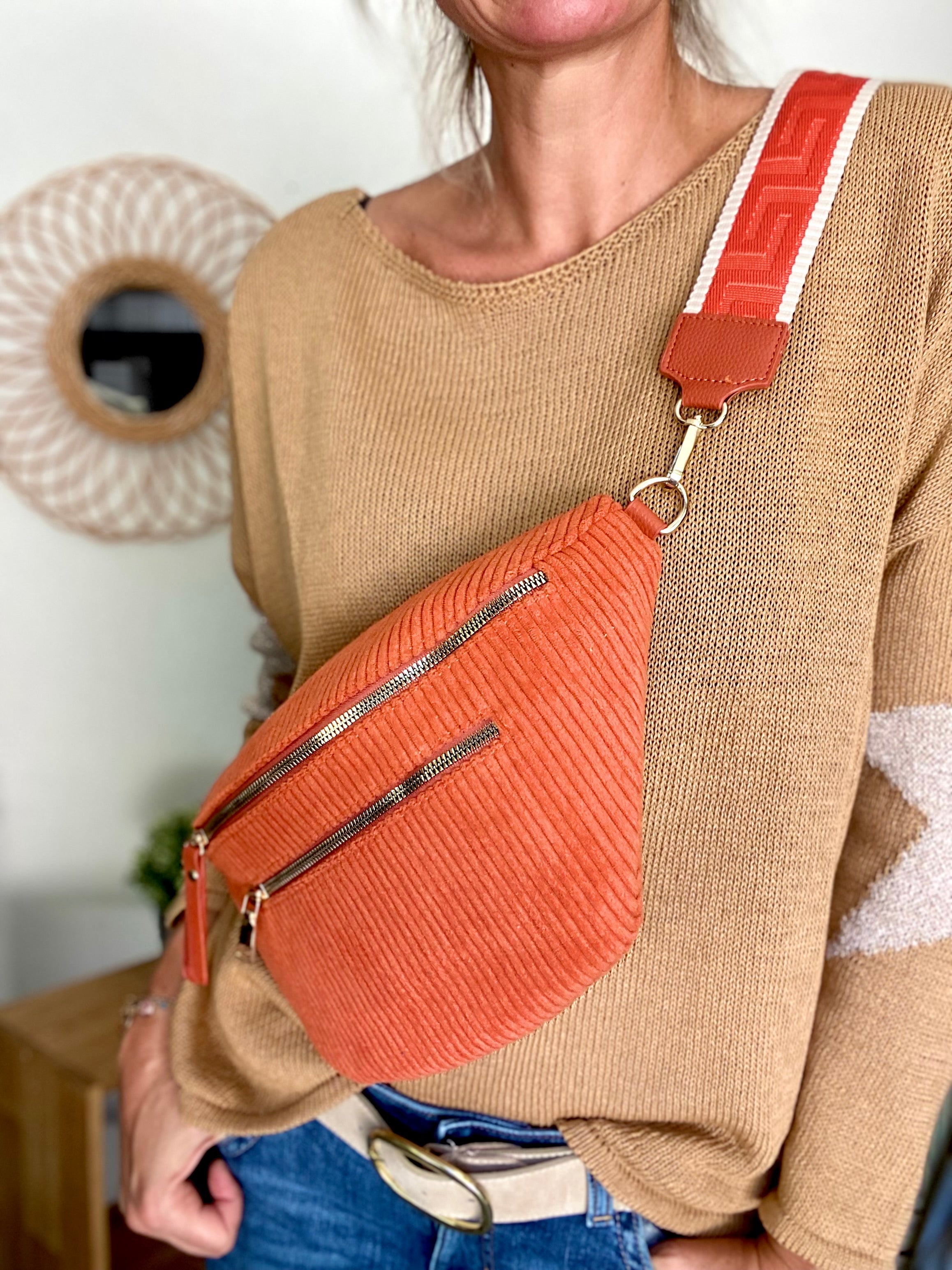 Sac banane XL en velours côtelé 2 zips et sangle fantaisie - WENDY - Brique