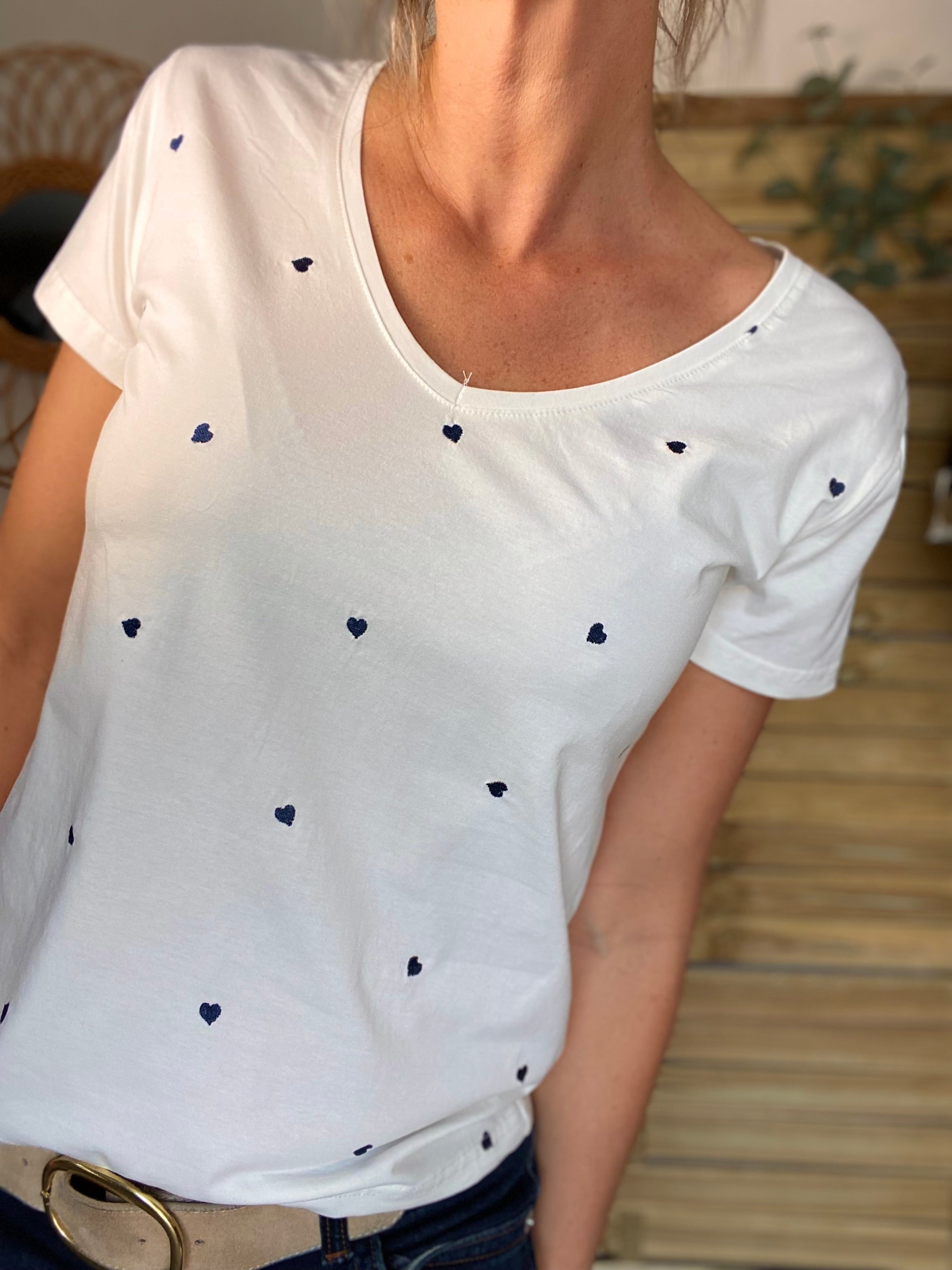 Tee shirt cœurs brodés bleu marine 💙 ENORA