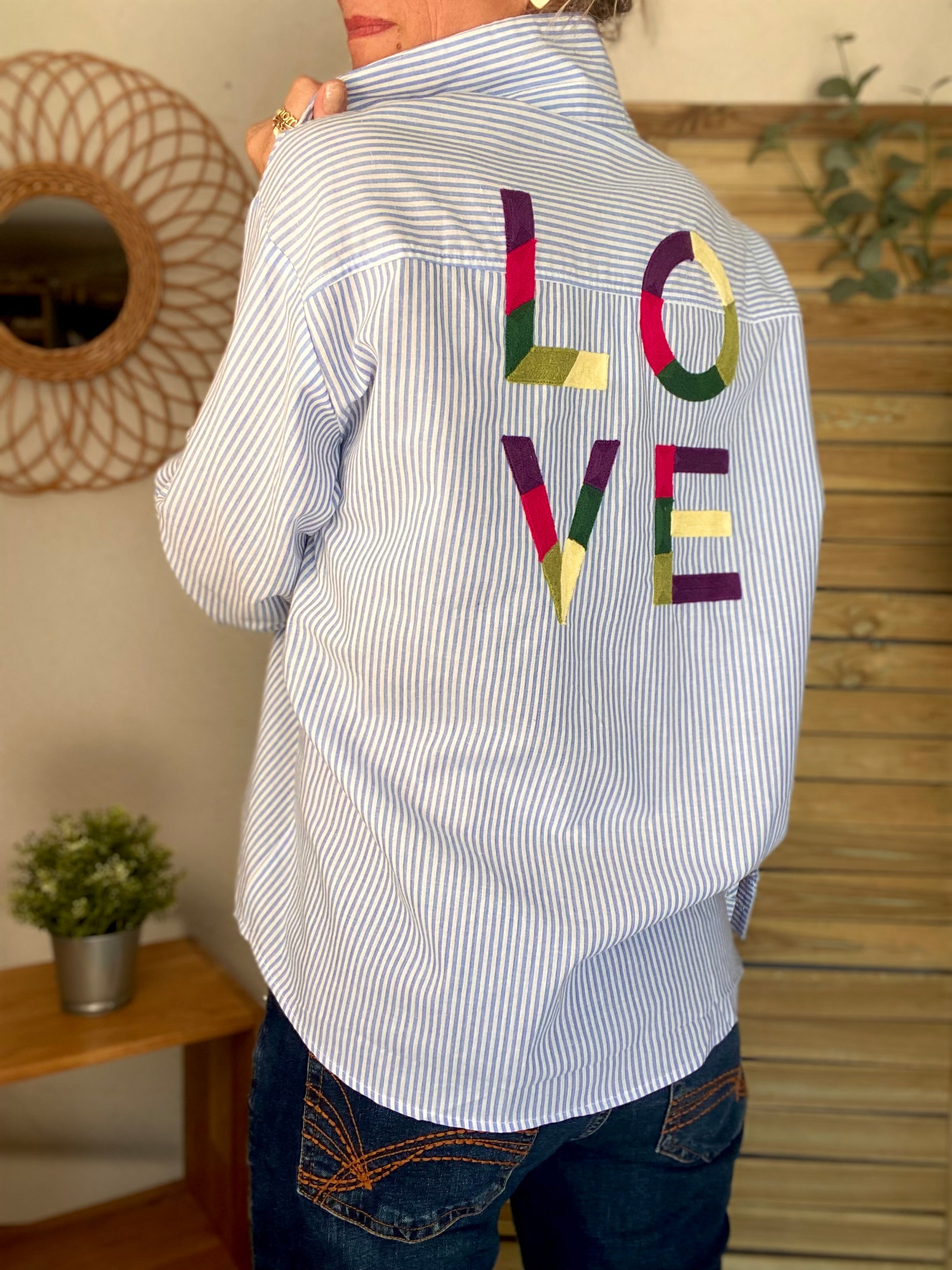 Chemise rayée brodée LOVE multico LANA - Bleue