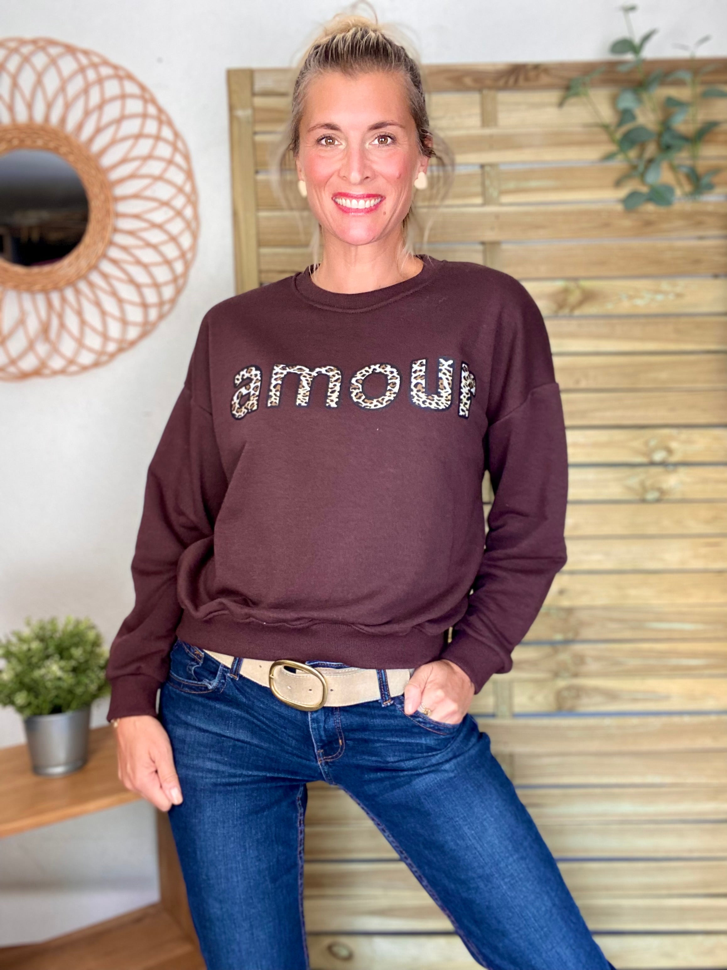 Sweat amour LĂ©o đ COLINE - Chocolat