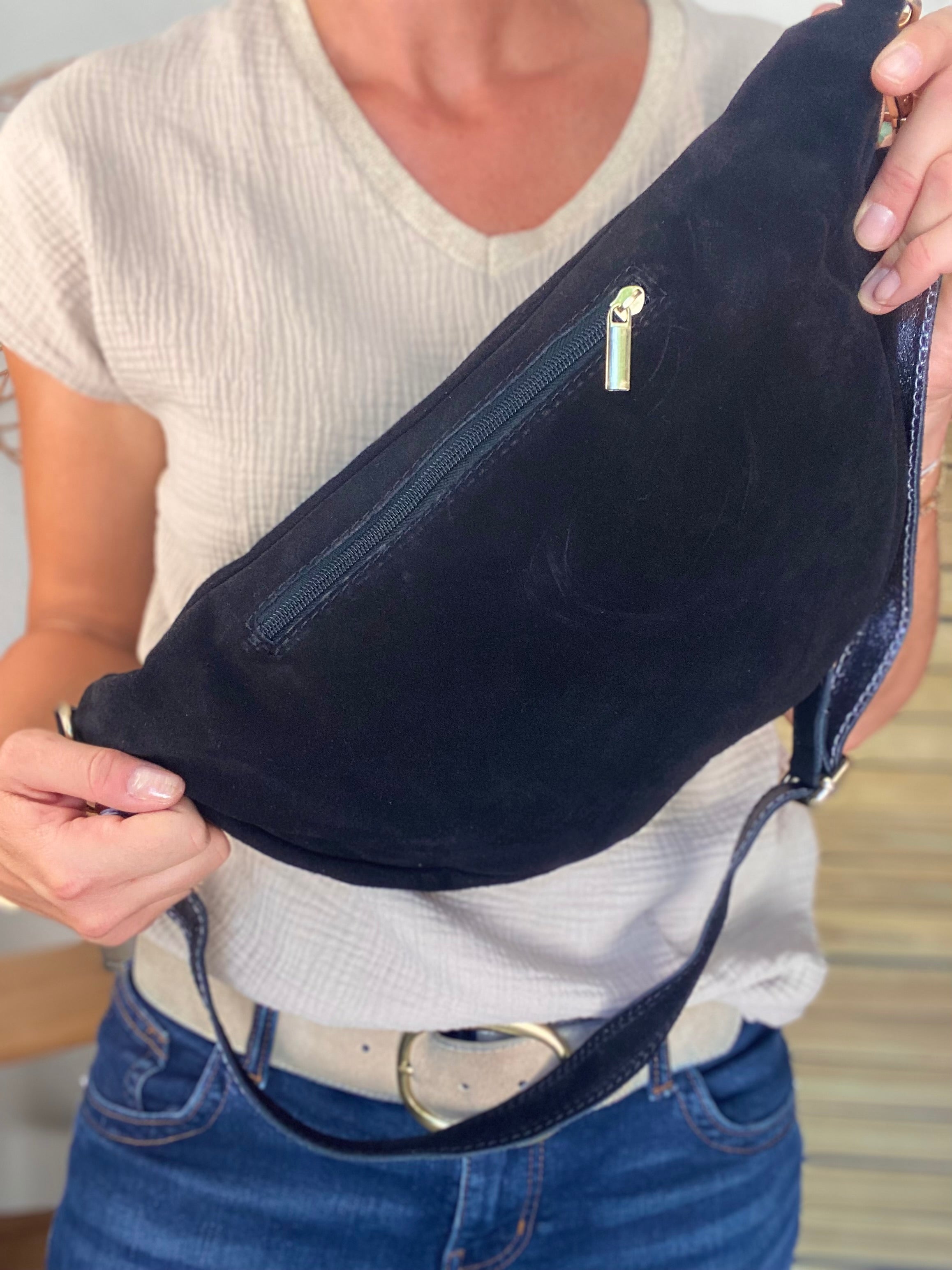 Sac banane XL en croite de cuir - JANE - Noir