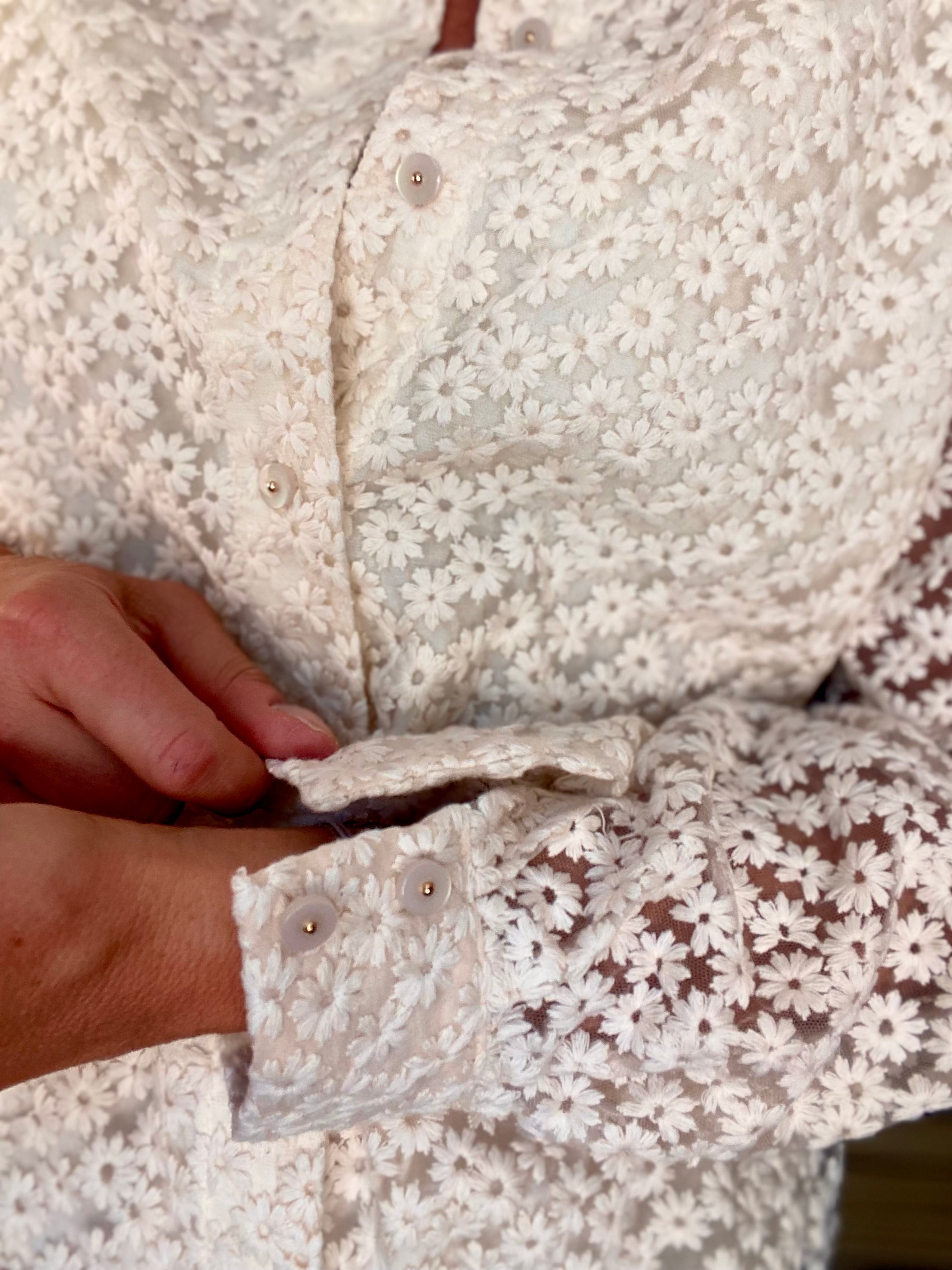 Blouse ajourée crochet ROMANE