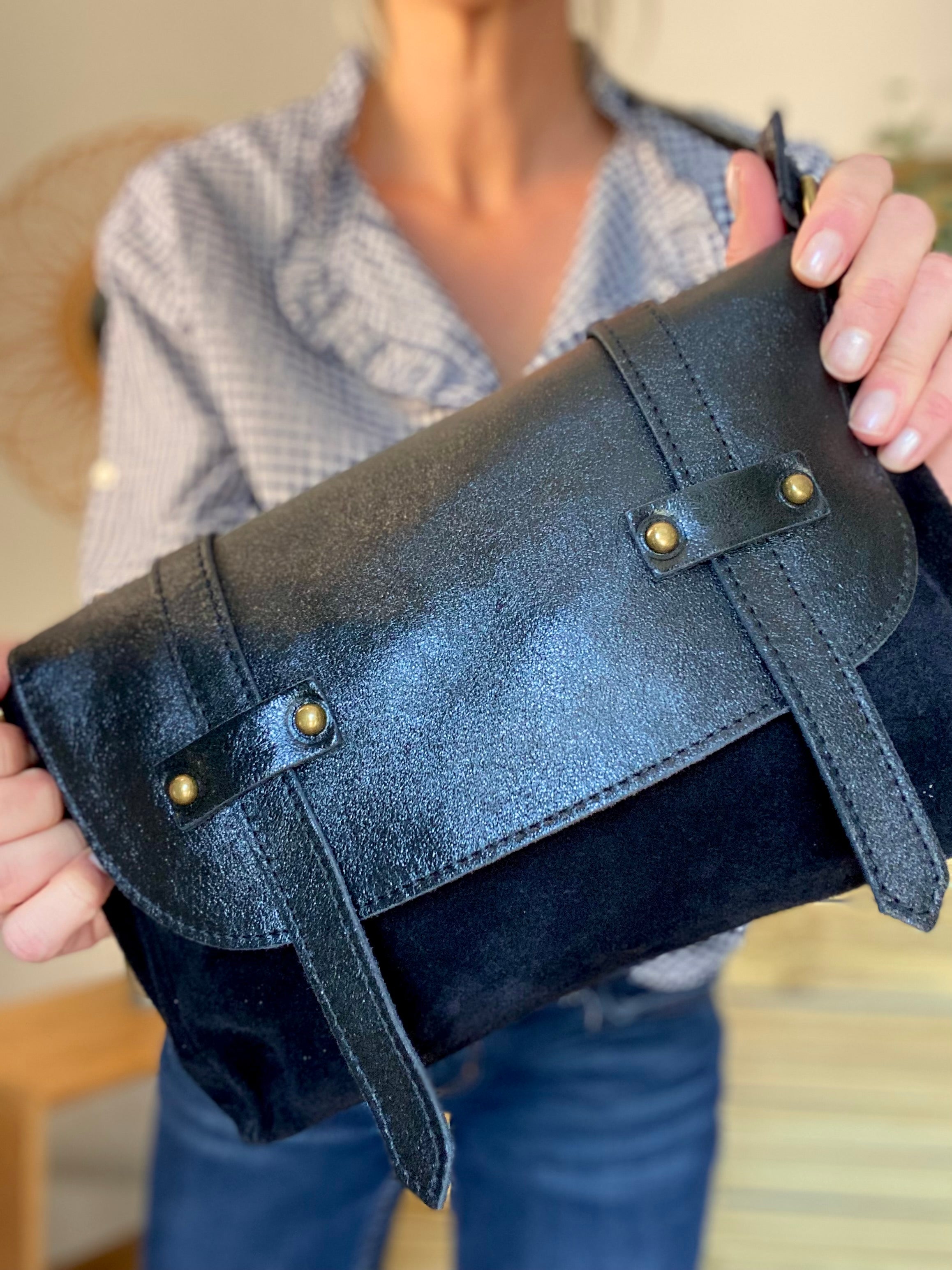Sac bandoulière en cuir daim et irisé ESMÉE - Full Noir
