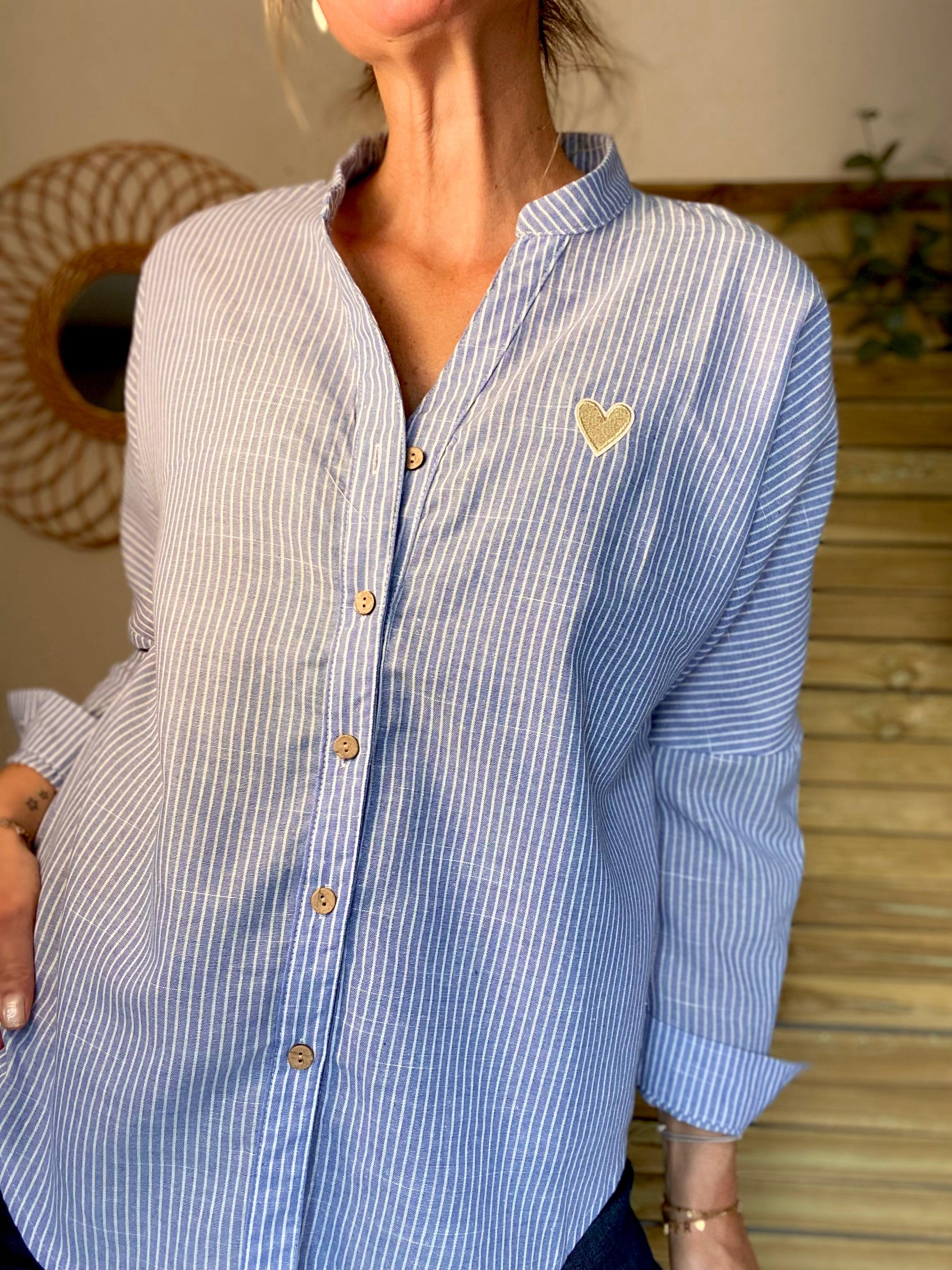 Chemise à rayures bleues (avec ou sans coeur💛)- MARGOT