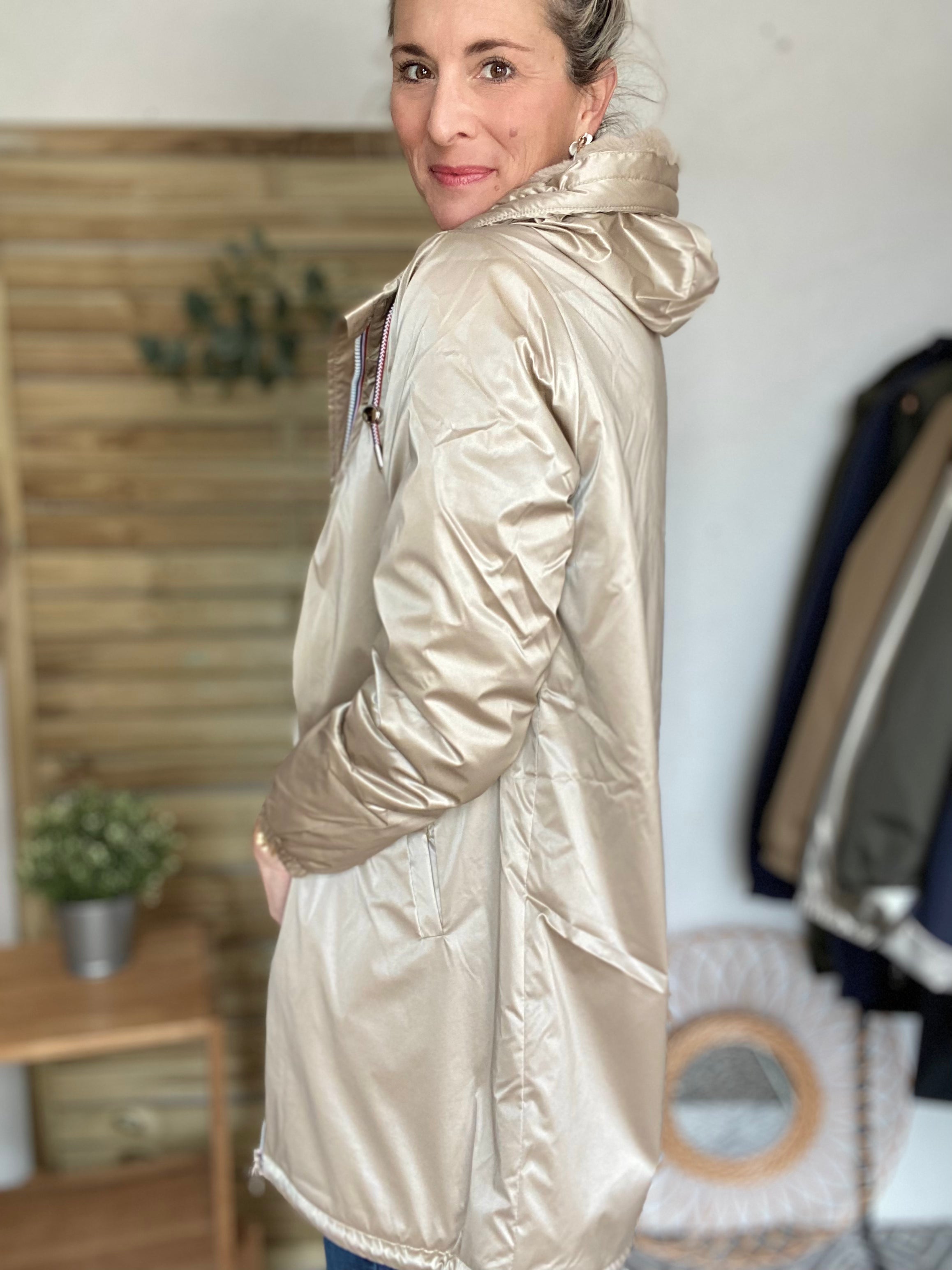 Parka Imperméable THELMA LONG fourrée - Sable irisé - Laura Jo