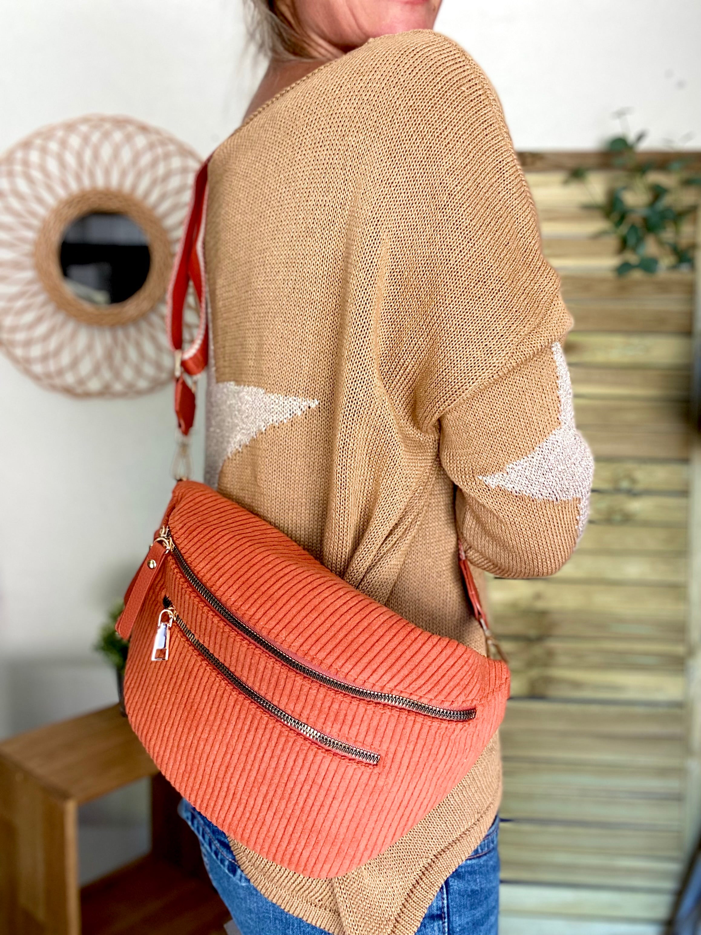 Sac banane XL en velours côtelé 2 zips et sangle fantaisie - WENDY - Brique