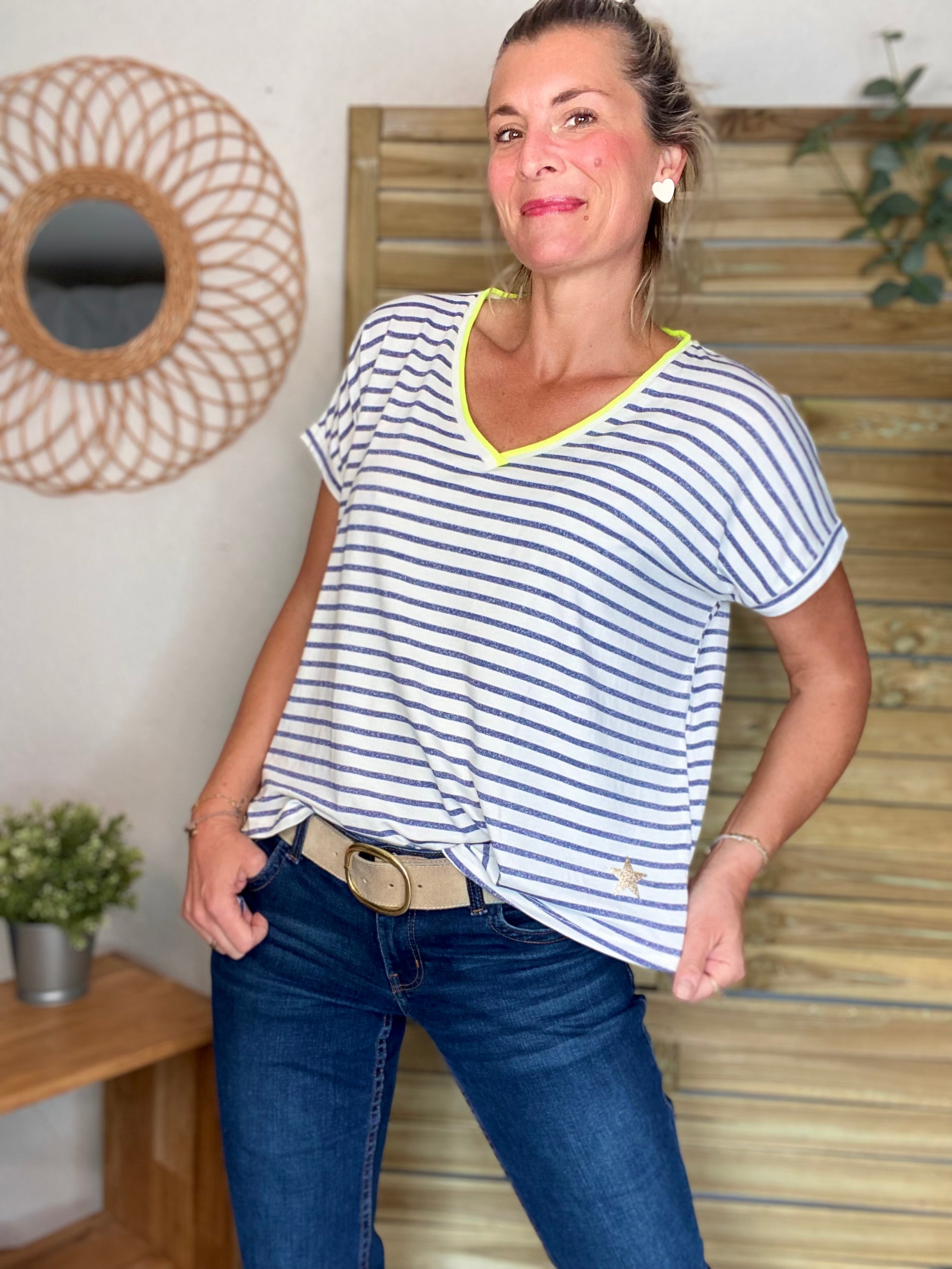 Top rayé col V avec étoile ⭐️ NAOMI - Bleu Jean