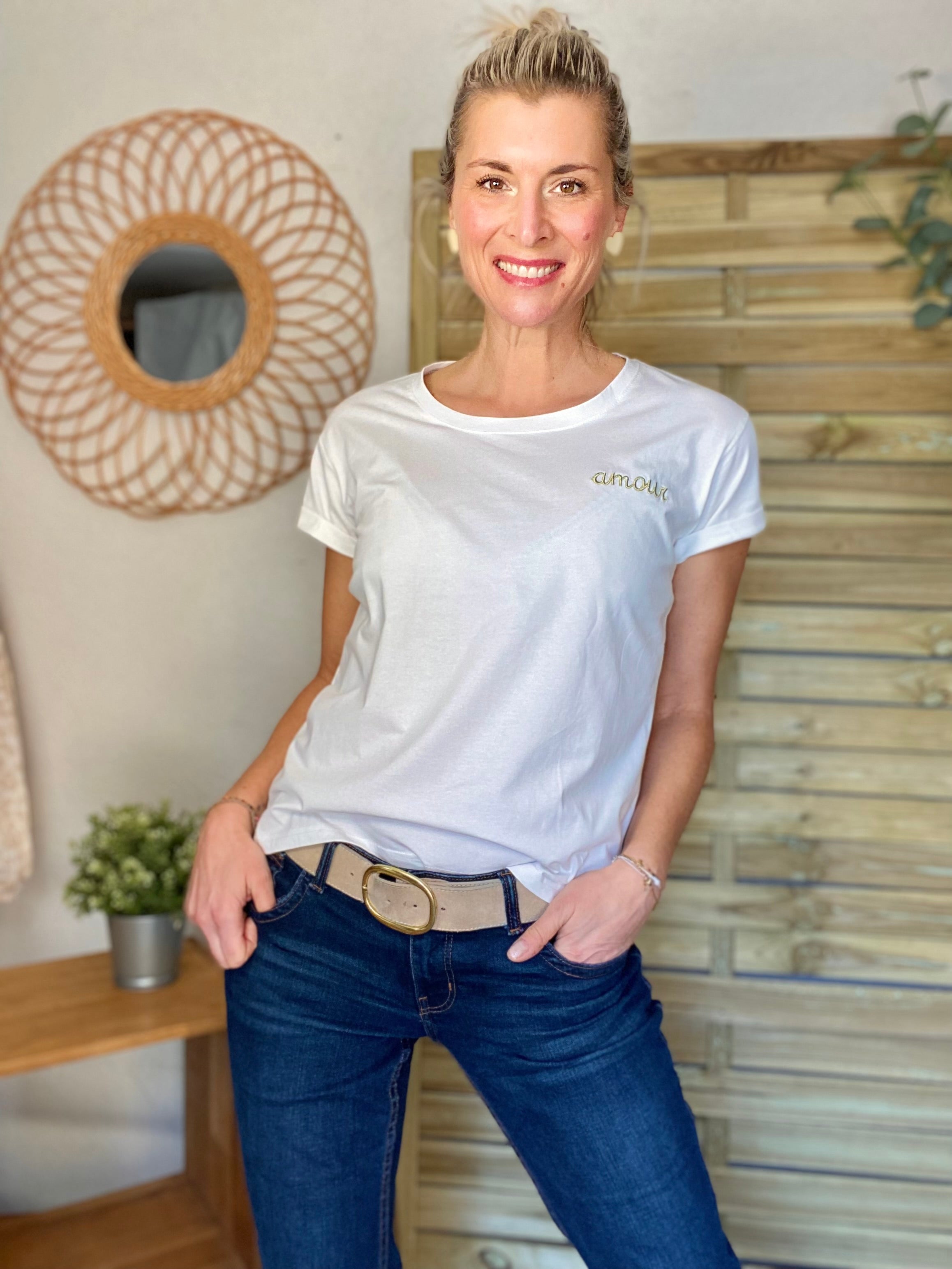 Tee shirt Écru amour brodé doré - MARIA