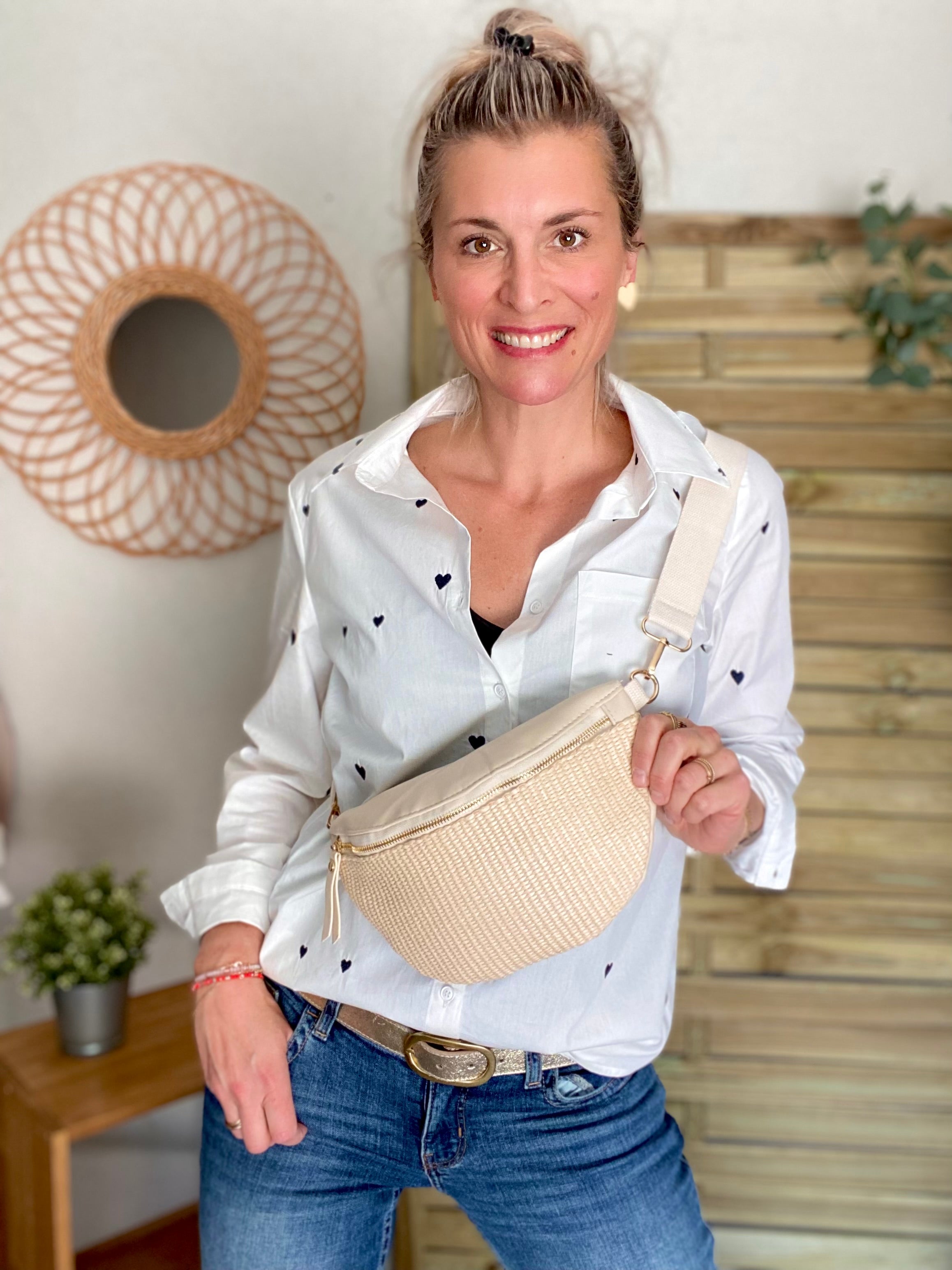 Sac banane bi-matière effet paille - DOLLY Atelier Paname - Beige clair / écru (format L) - FIN DE SÉRIE