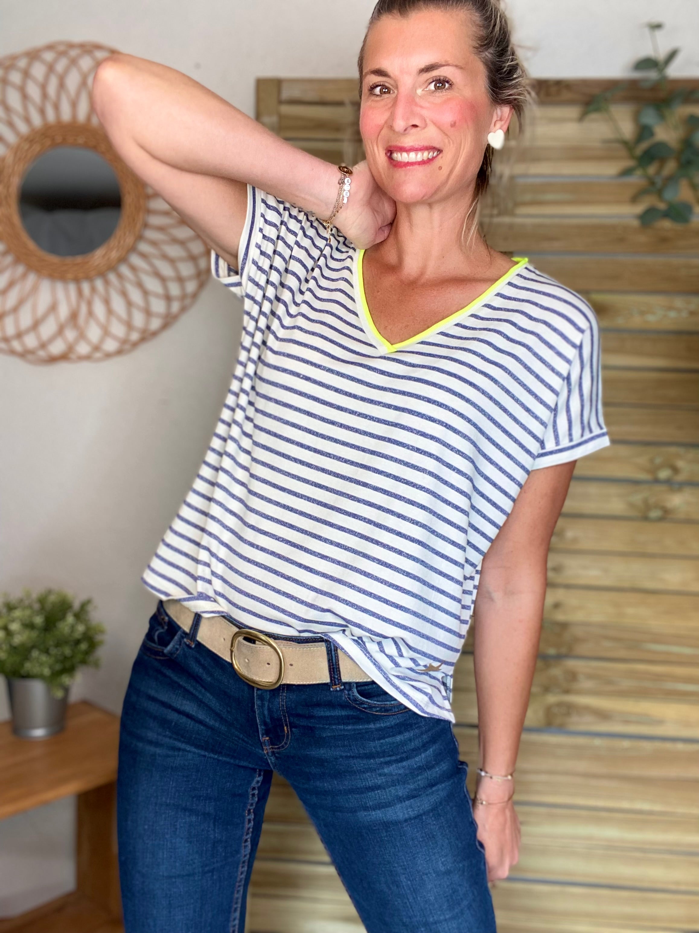 Top rayé col V avec étoile ⭐️ NAOMI - Bleu Jean