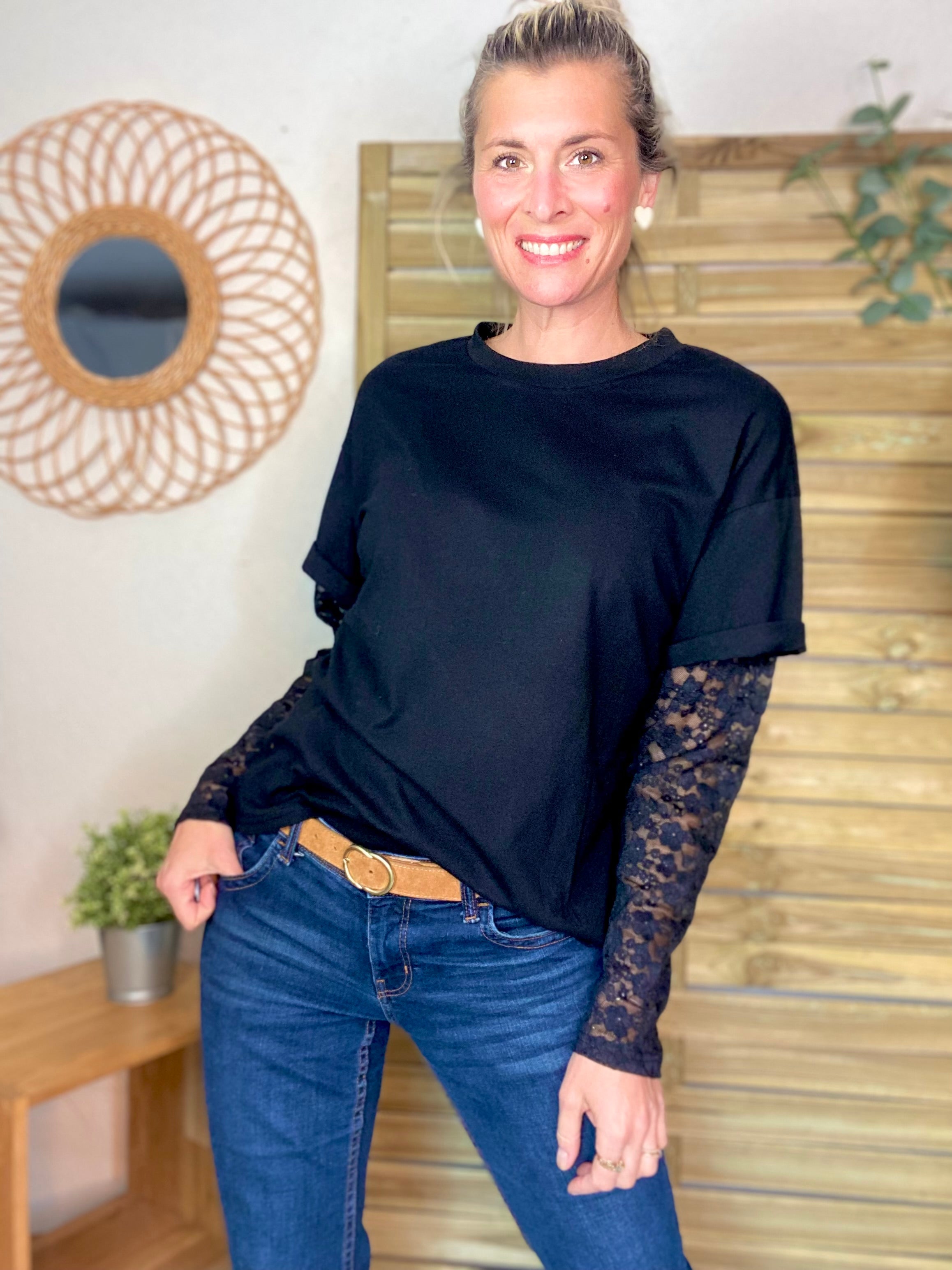 Tee shirt avec manches longues dentelle PAMELA - Noir