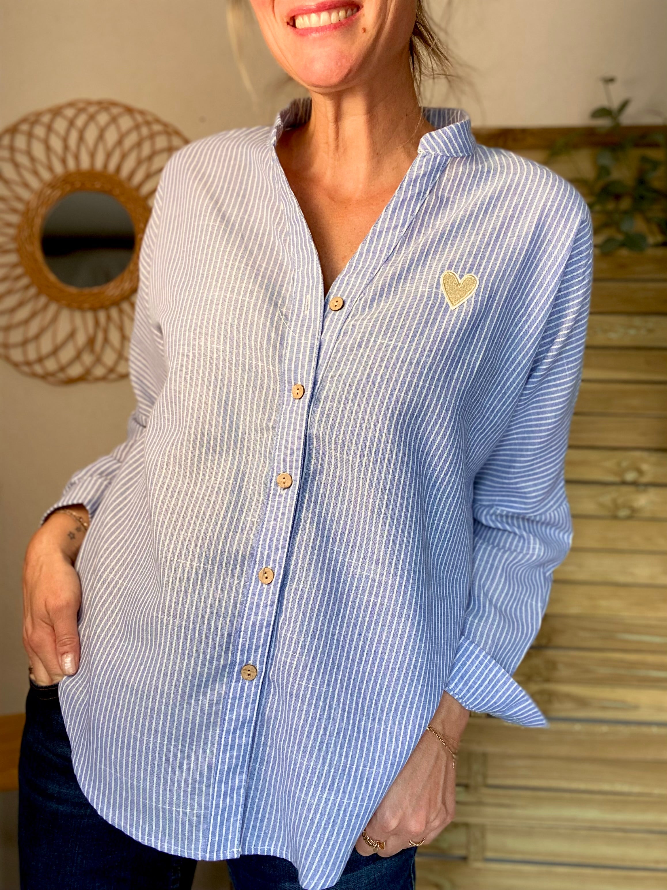 Chemise à rayures bleues (avec ou sans coeur💛)- MARGOT