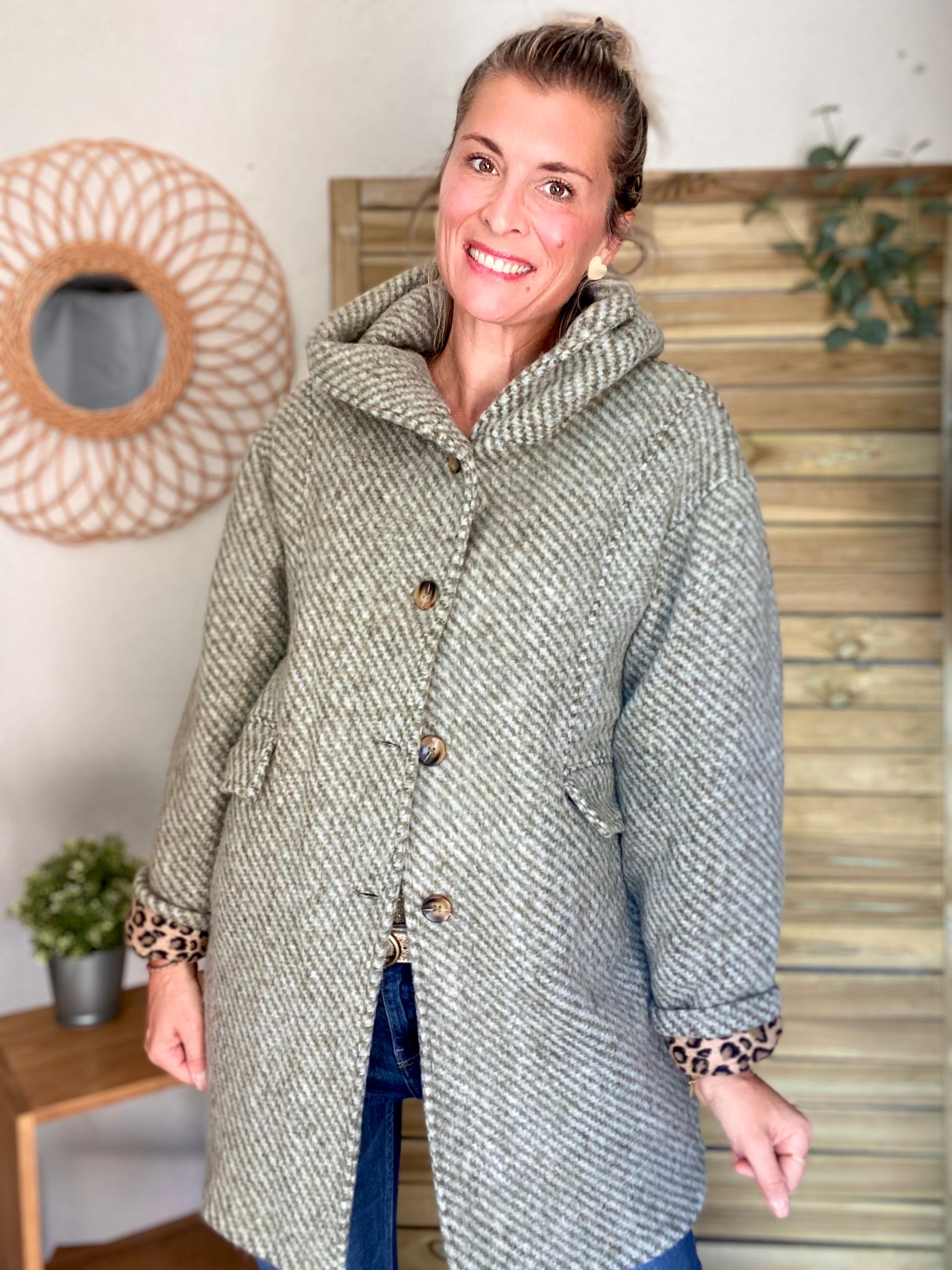 Manteau laine AGATHE avec détails Léo (étoile capuche) - Kaki - FIN DE SÉRIE