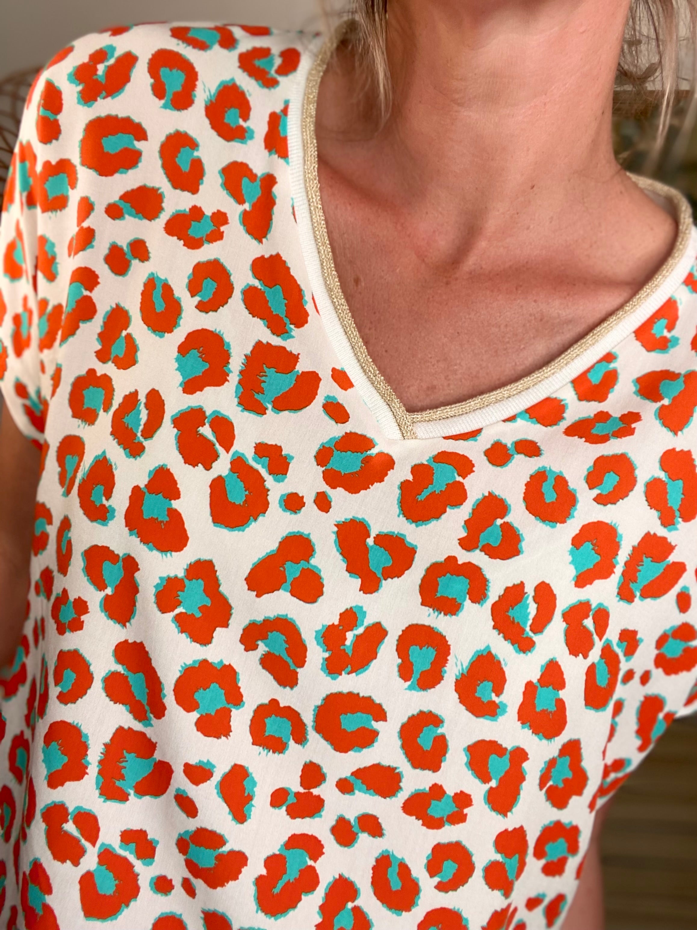 Top imprimé Léo col V avec lurex MISHA - Orange