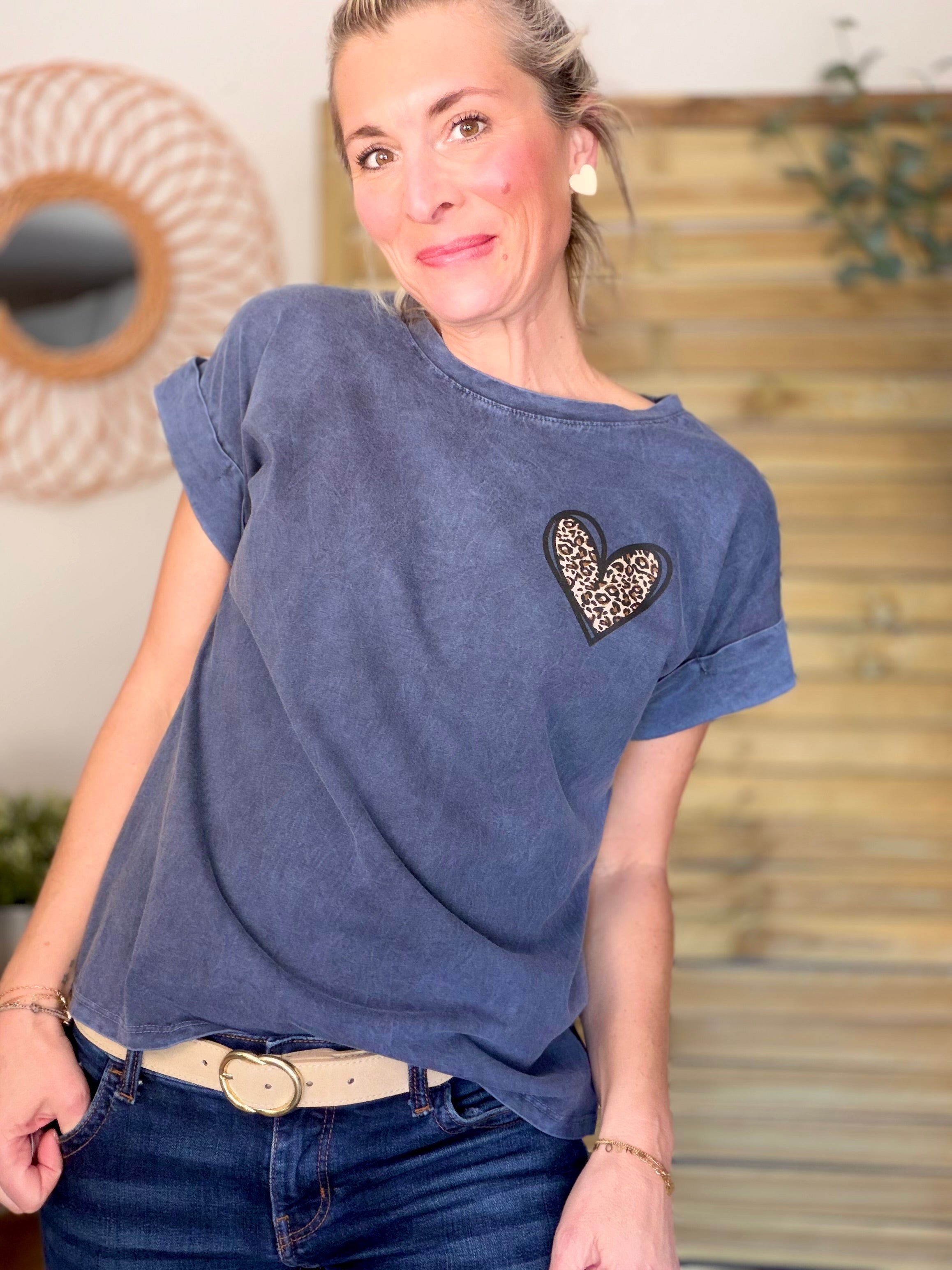 Tee shirt col V Cœur Léo PALOMA Gris délavé