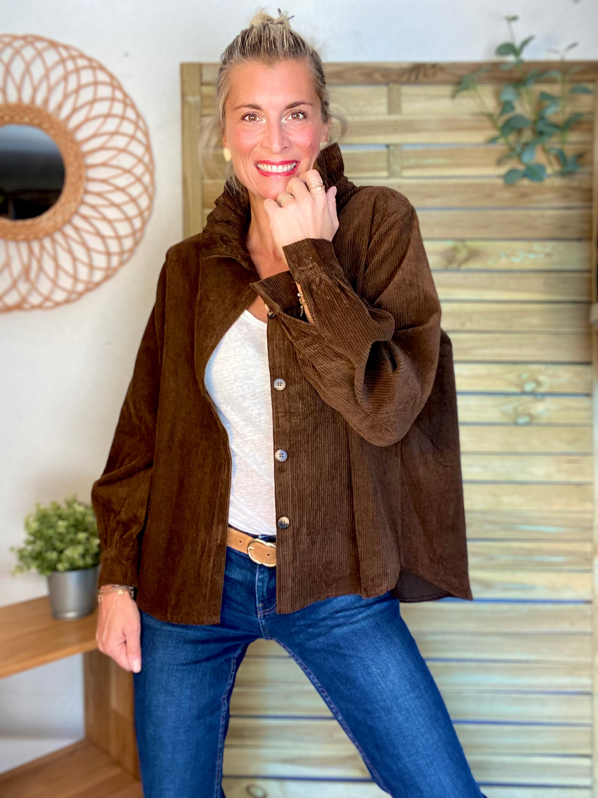 Veste / Chemise en coton, col victorien volanté YVONNE - Velours Chocolat