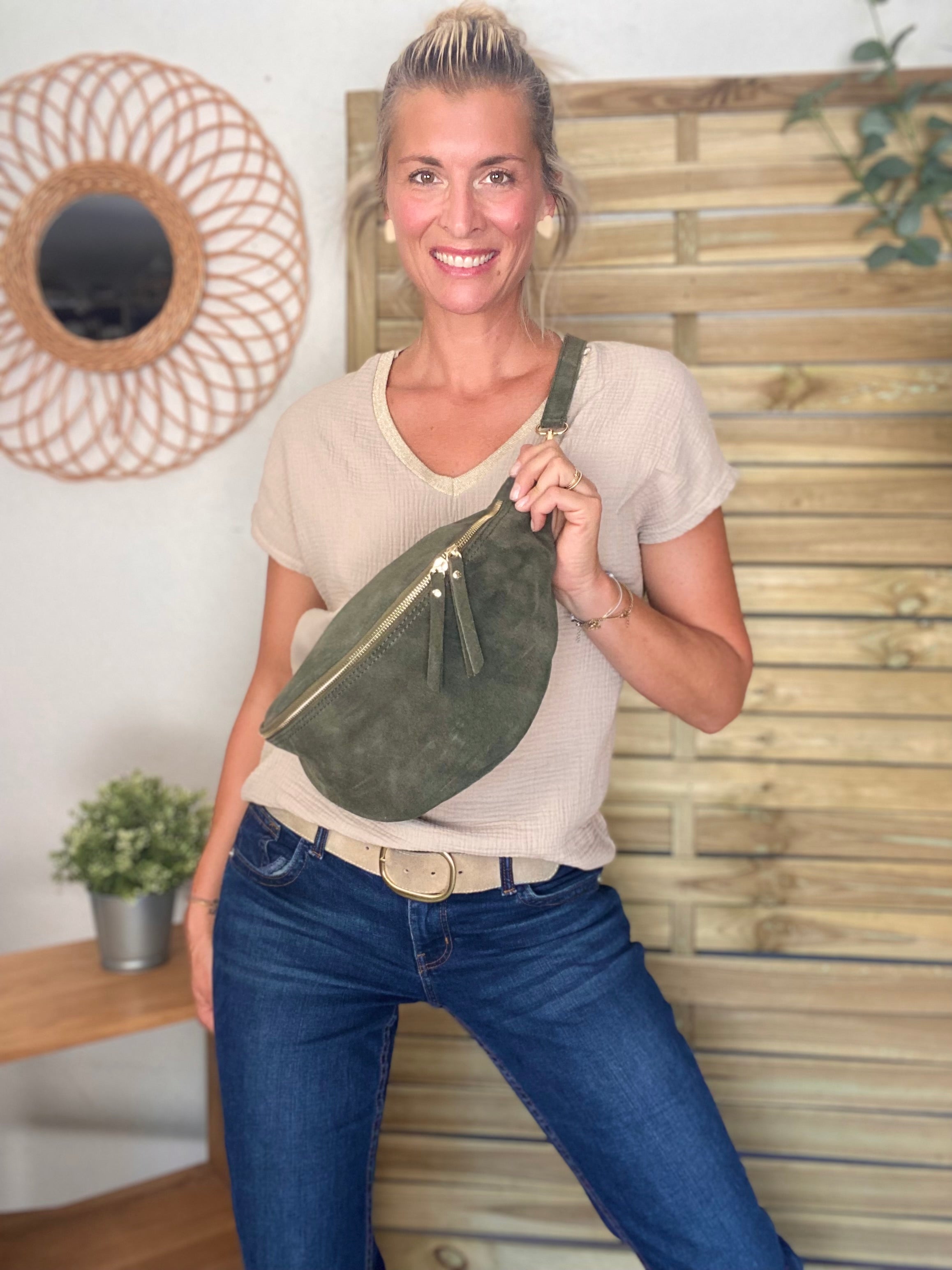 Sac banane XL en croite de cuir - JANE - Kaki