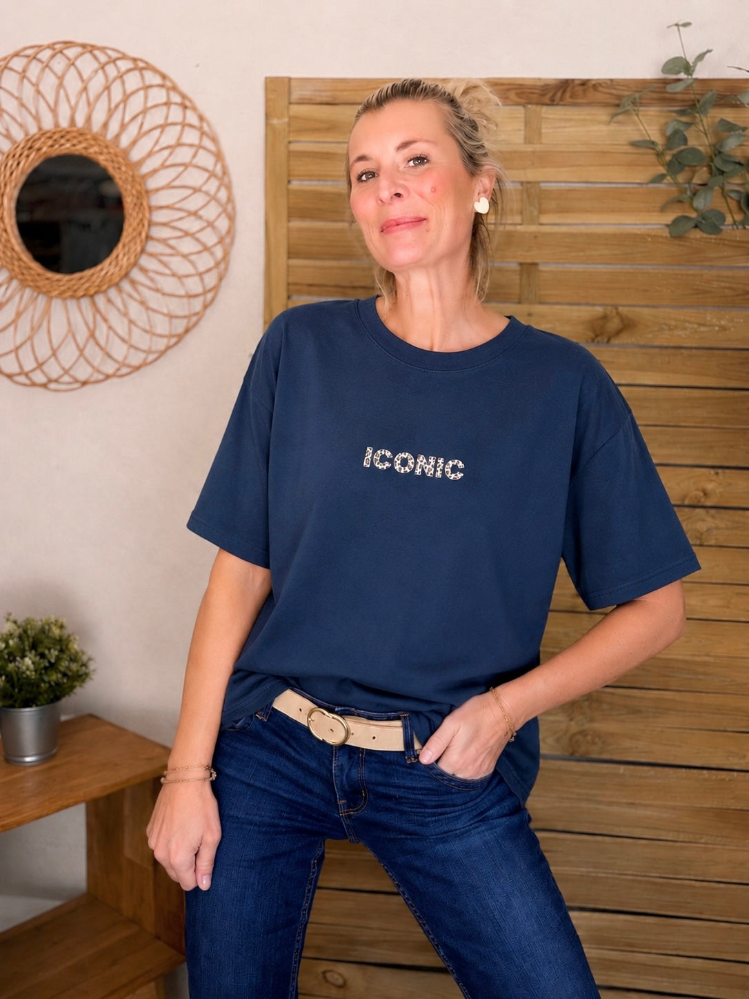 Tee shirt ICONIC Léo LÉONA Bleu marine