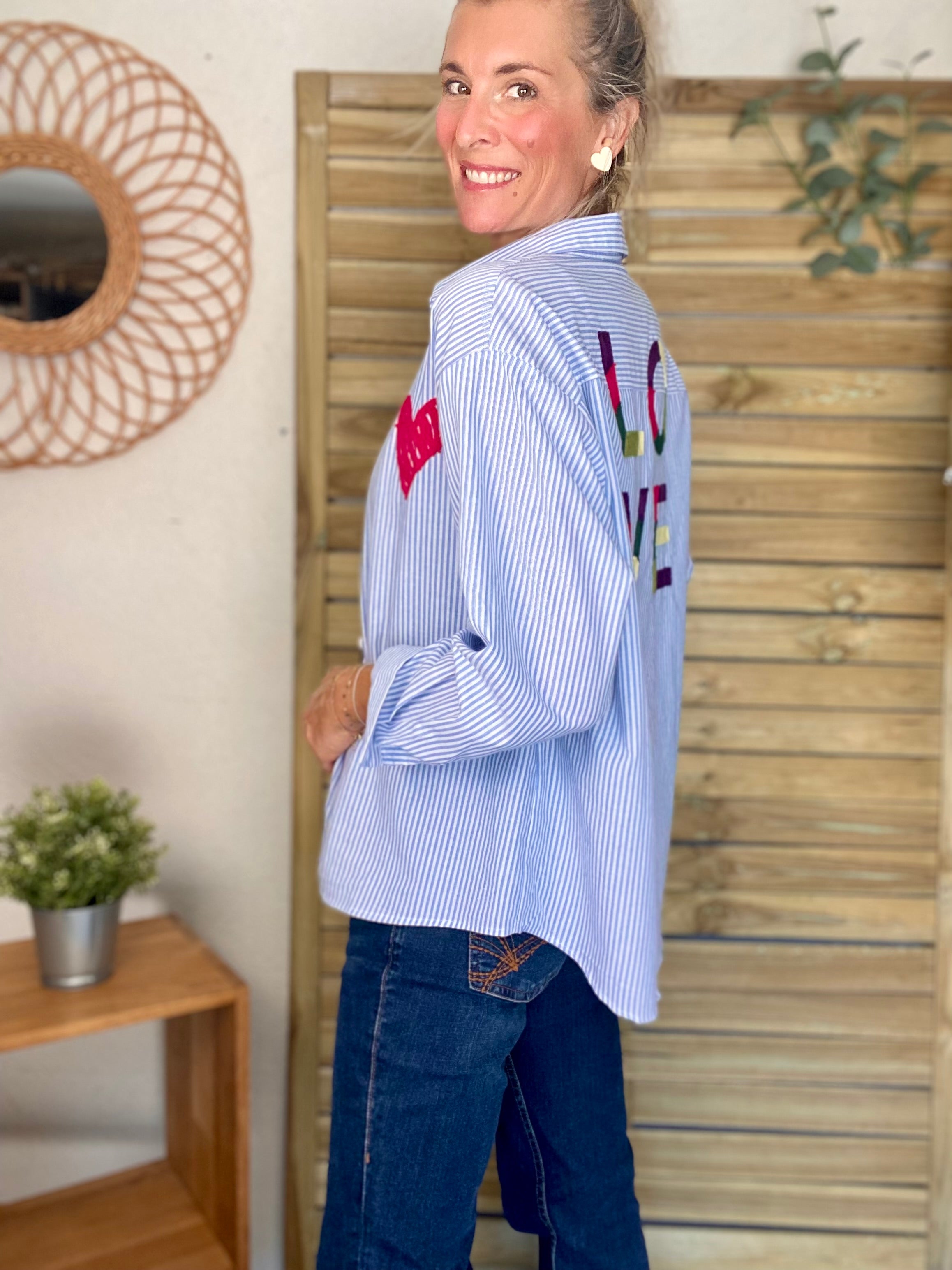 Chemise rayée brodée LOVE multico LANA - Bleue