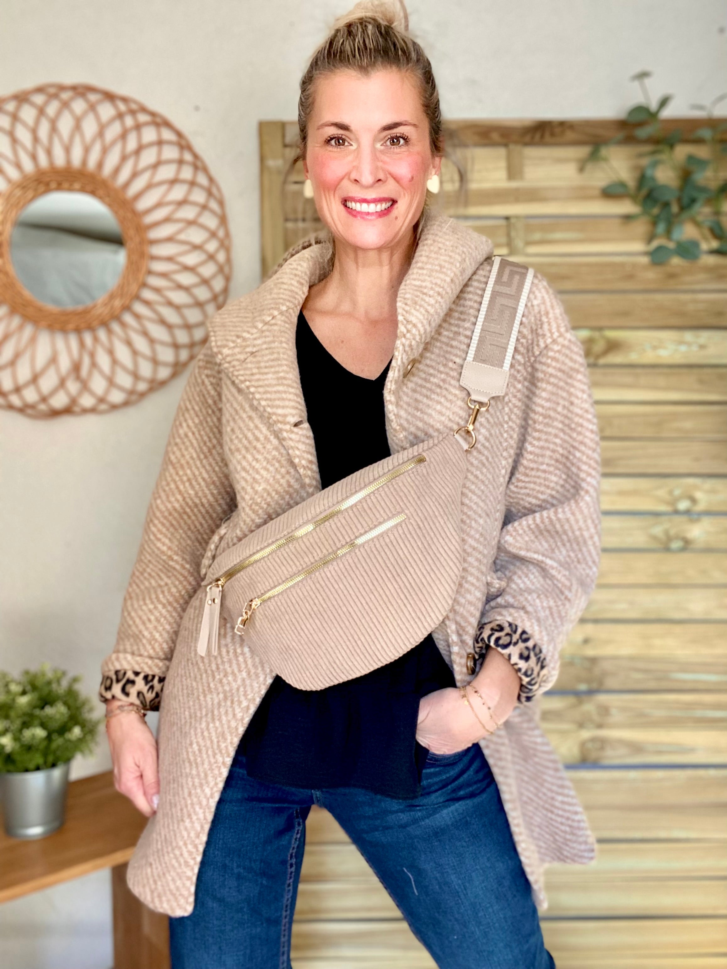 Sac banane XL en velours côtelé 2 zips et sangle fantaisie - WENDY - Taupe