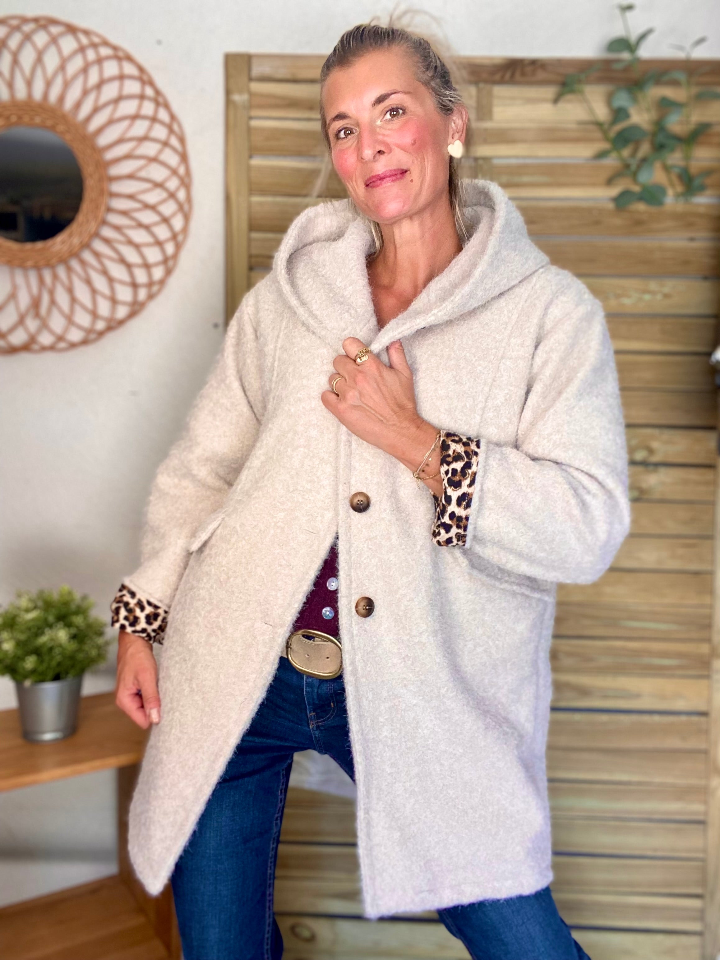 Manteau en laine EUGÉNIE avec détails Léo 🐆 - Crème